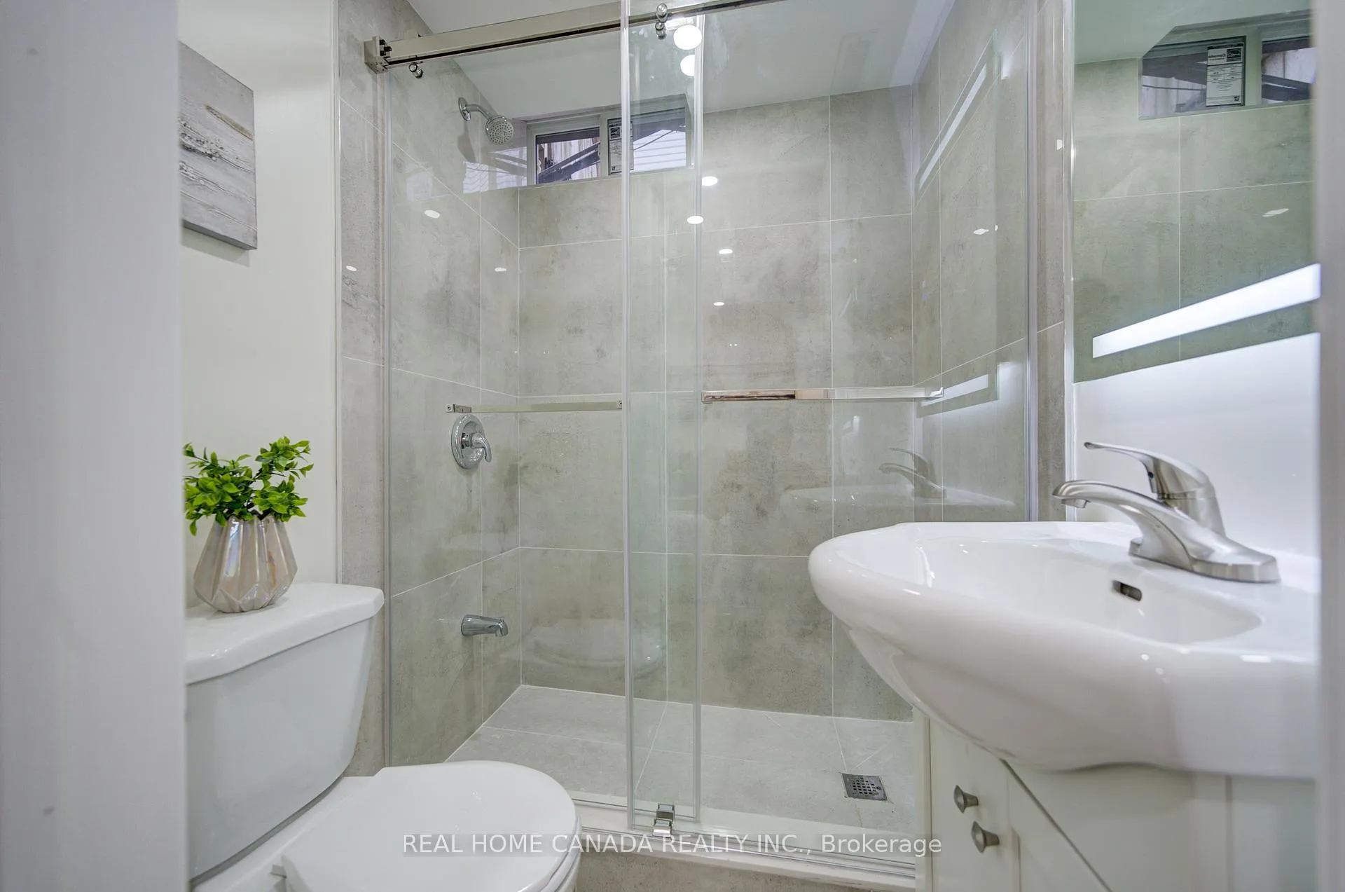 Photo 41 of 1088 Venus Crescent, Oshawa, Lakeview — HOMEH