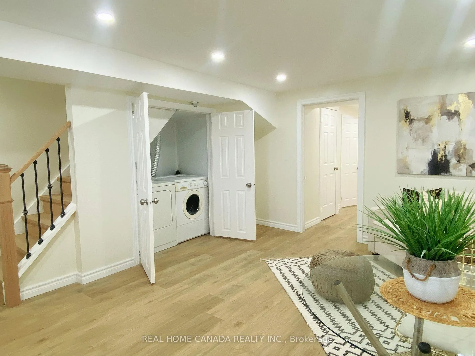 Photo 43 of 1088 Venus Crescent, Oshawa, Lakeview — HOMEH