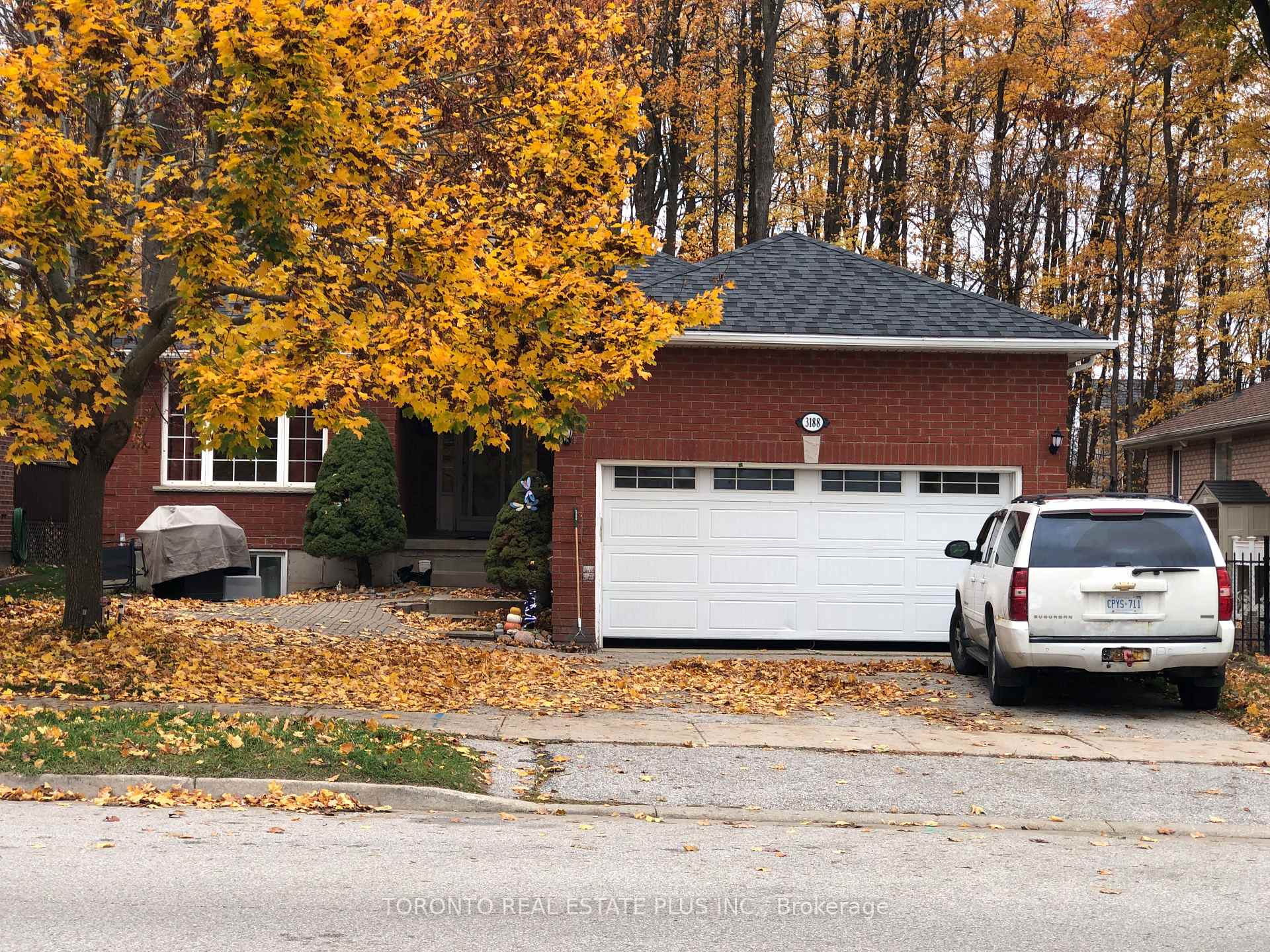 Photo 1 of 3188 Monarch Drive, Orillia — HOMEH