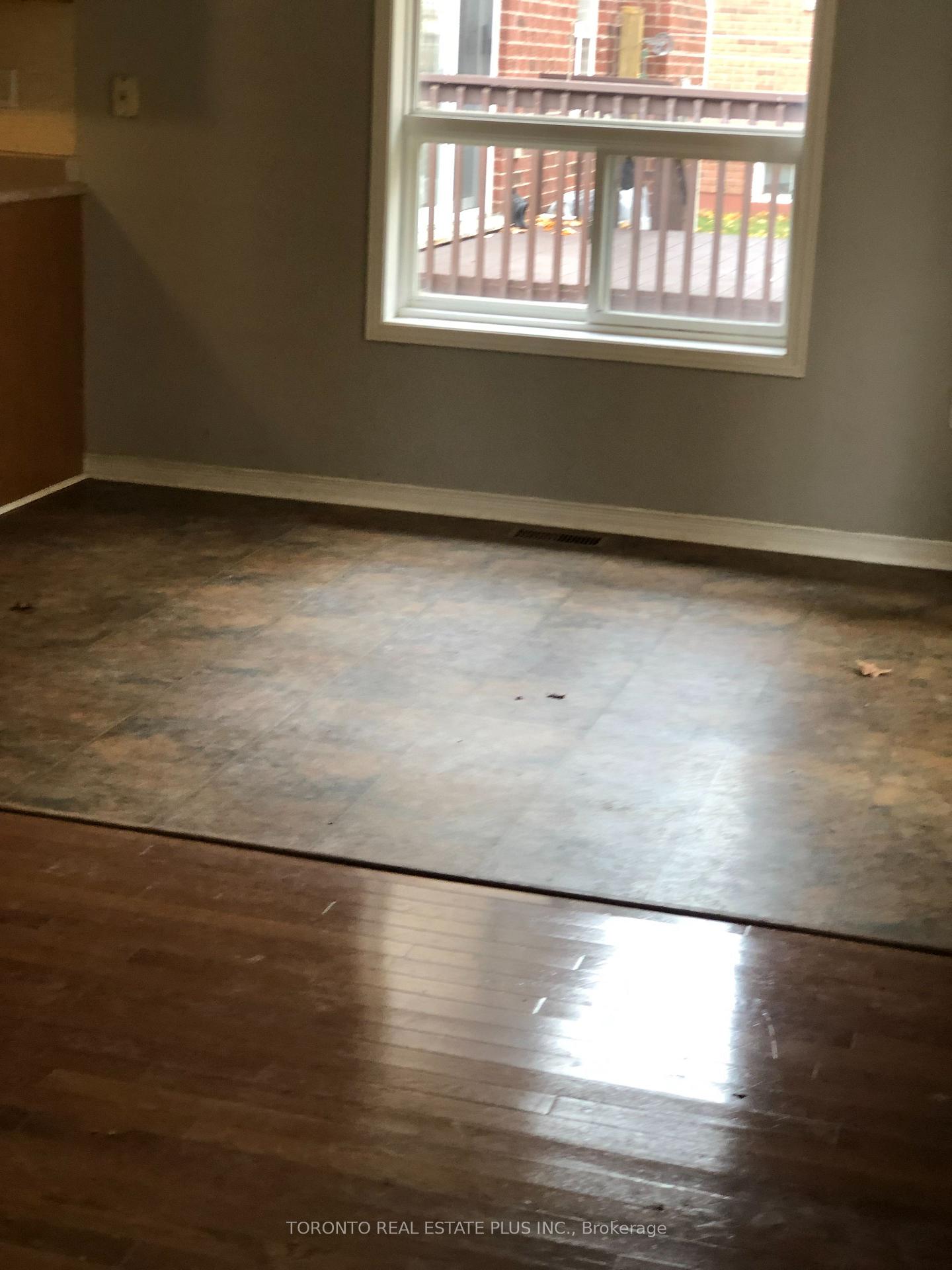 Photo 19 of 3188 Monarch Drive, Orillia — HOMEH