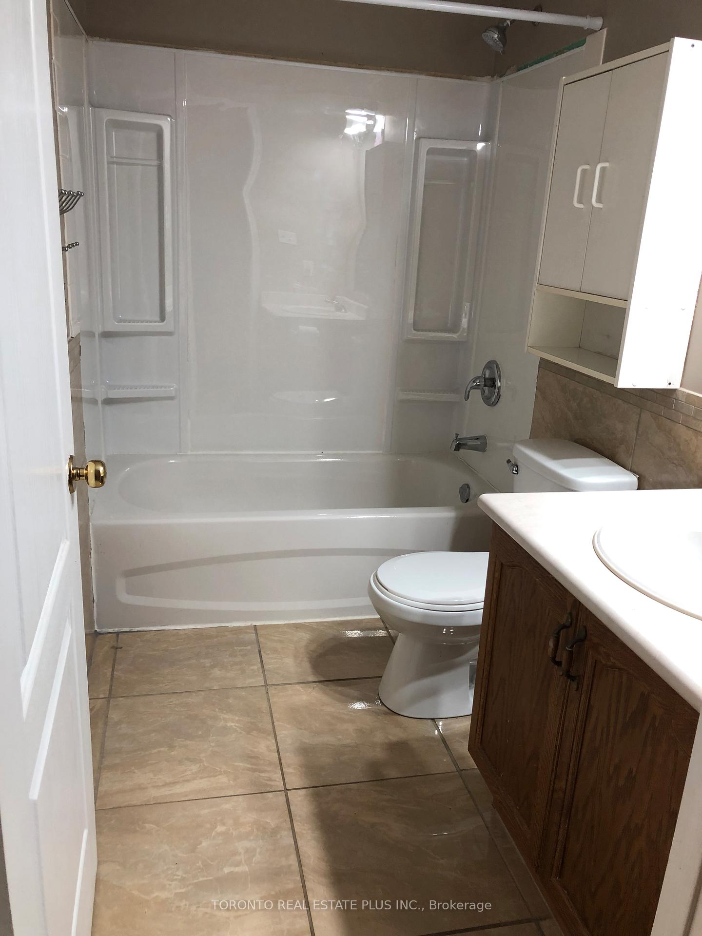 Photo 31 of 3188 Monarch Drive, Orillia — HOMEH