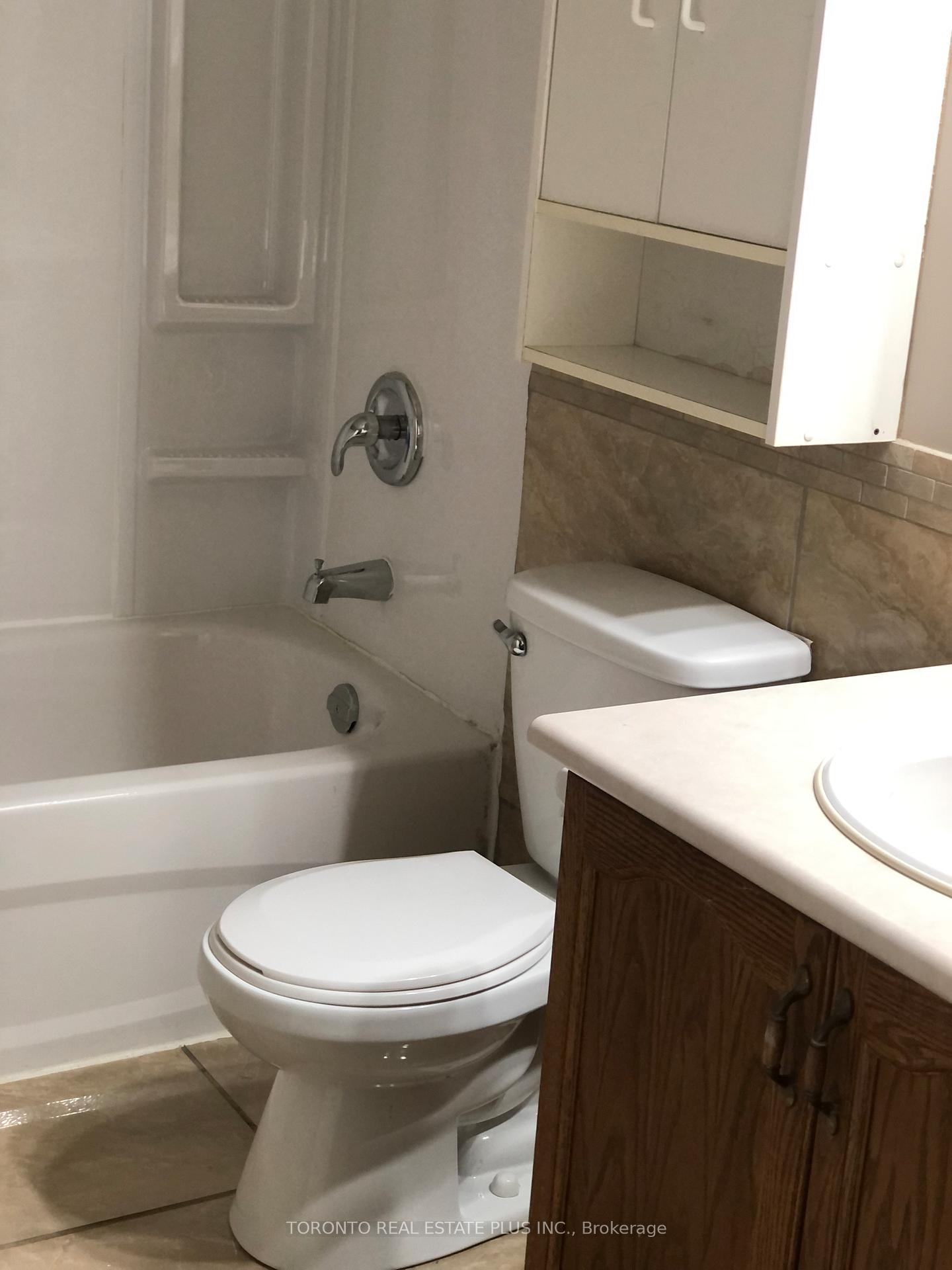 Photo 32 of 3188 Monarch Drive, Orillia — HOMEH