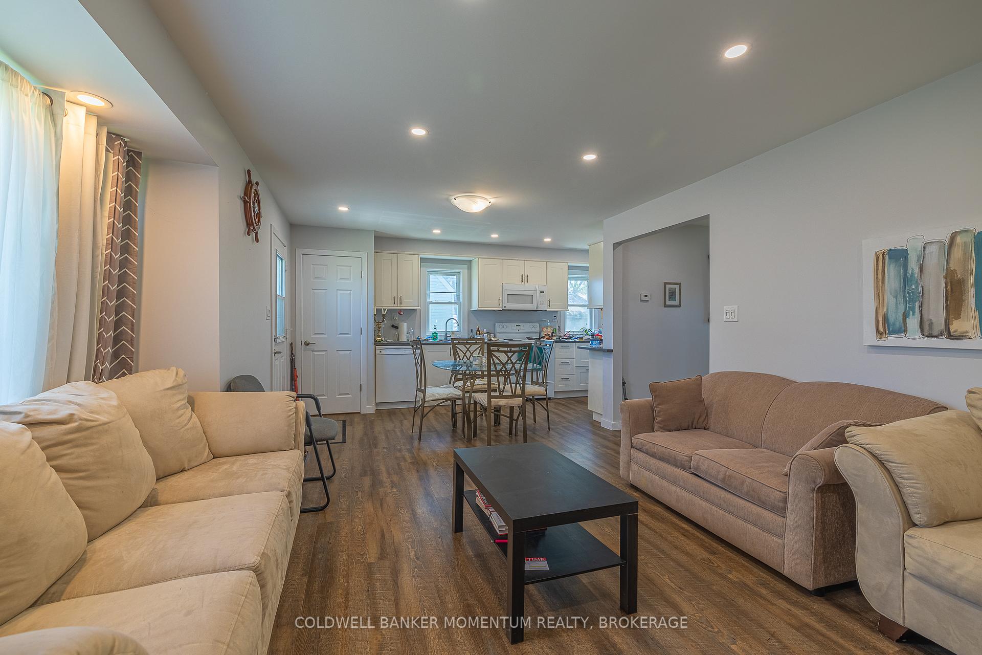 Photo 10 of 5412 Houck Drive, Niagara Falls, Cherrywood — HOMEH