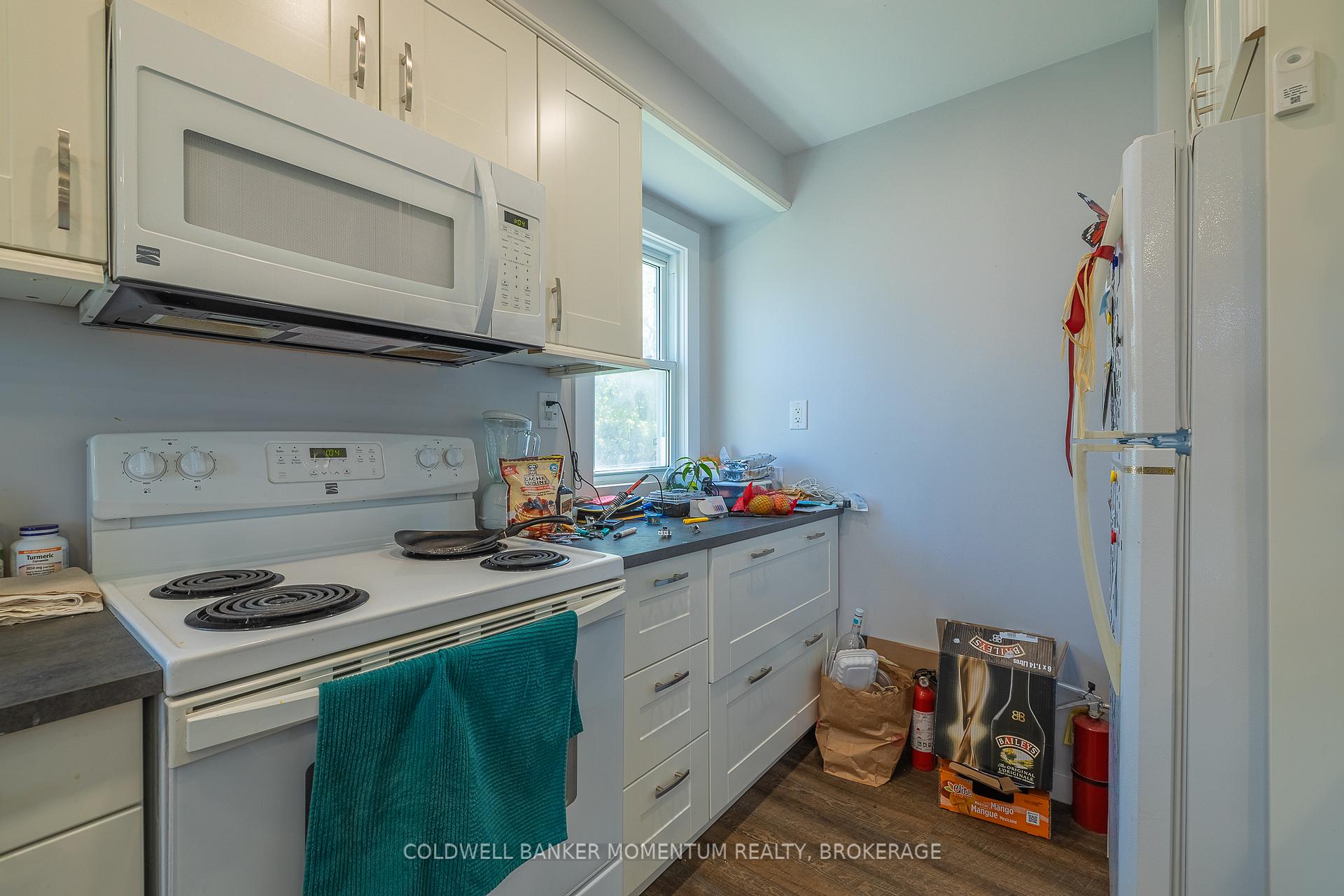 Photo 14 of 5412 Houck Drive, Niagara Falls, Cherrywood — HOMEH