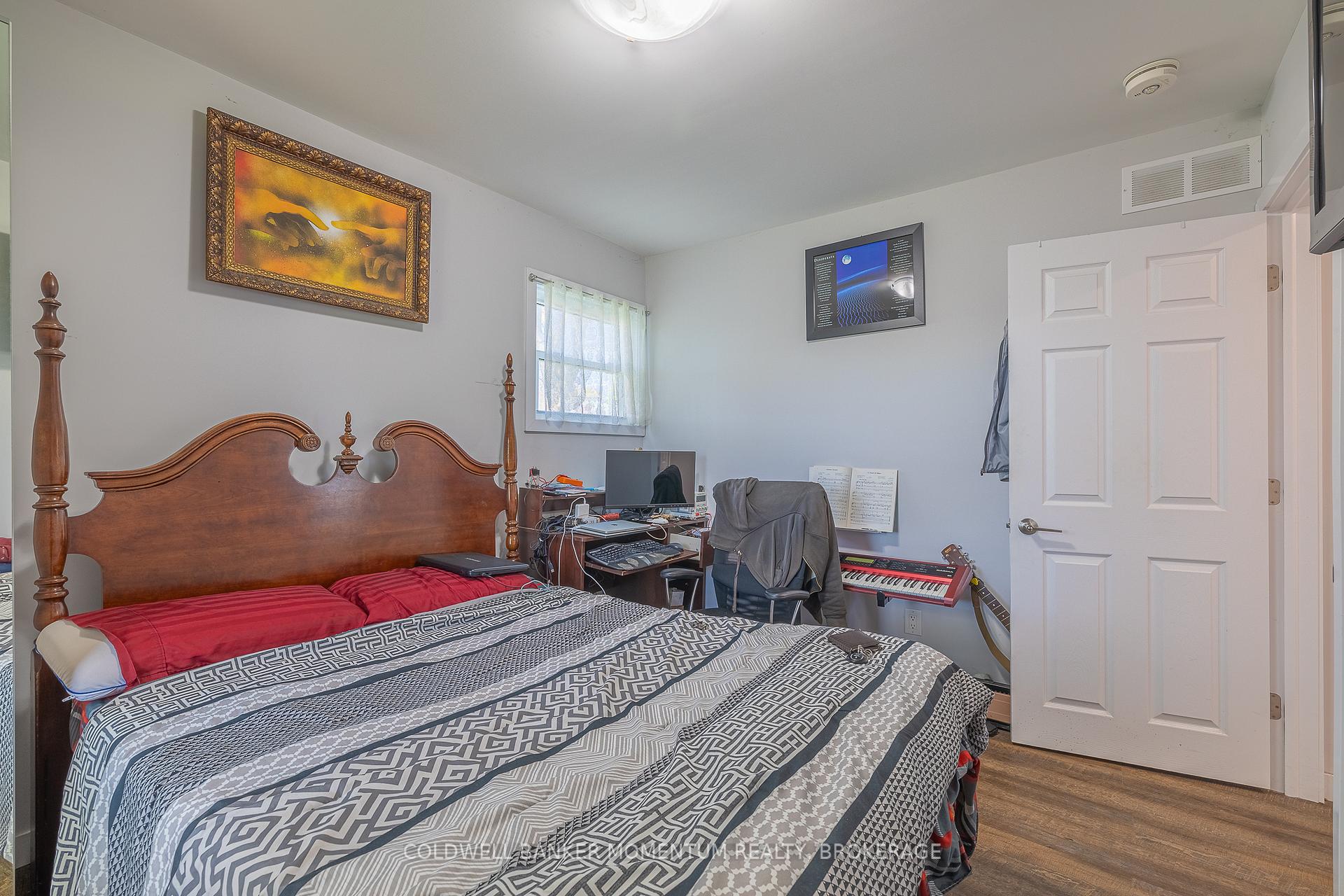 Photo 20 of 5412 Houck Drive, Niagara Falls, Cherrywood — HOMEH