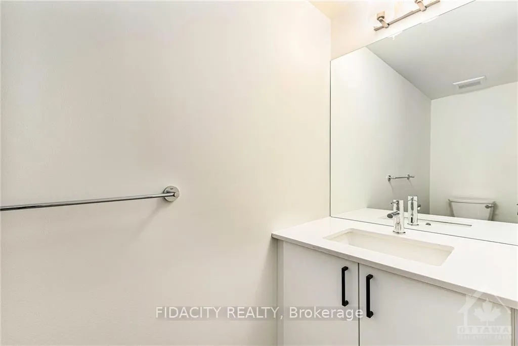 Photo 2 of 634 Hochelaga Street, Ottawa, Carson Meadows — HOMEH