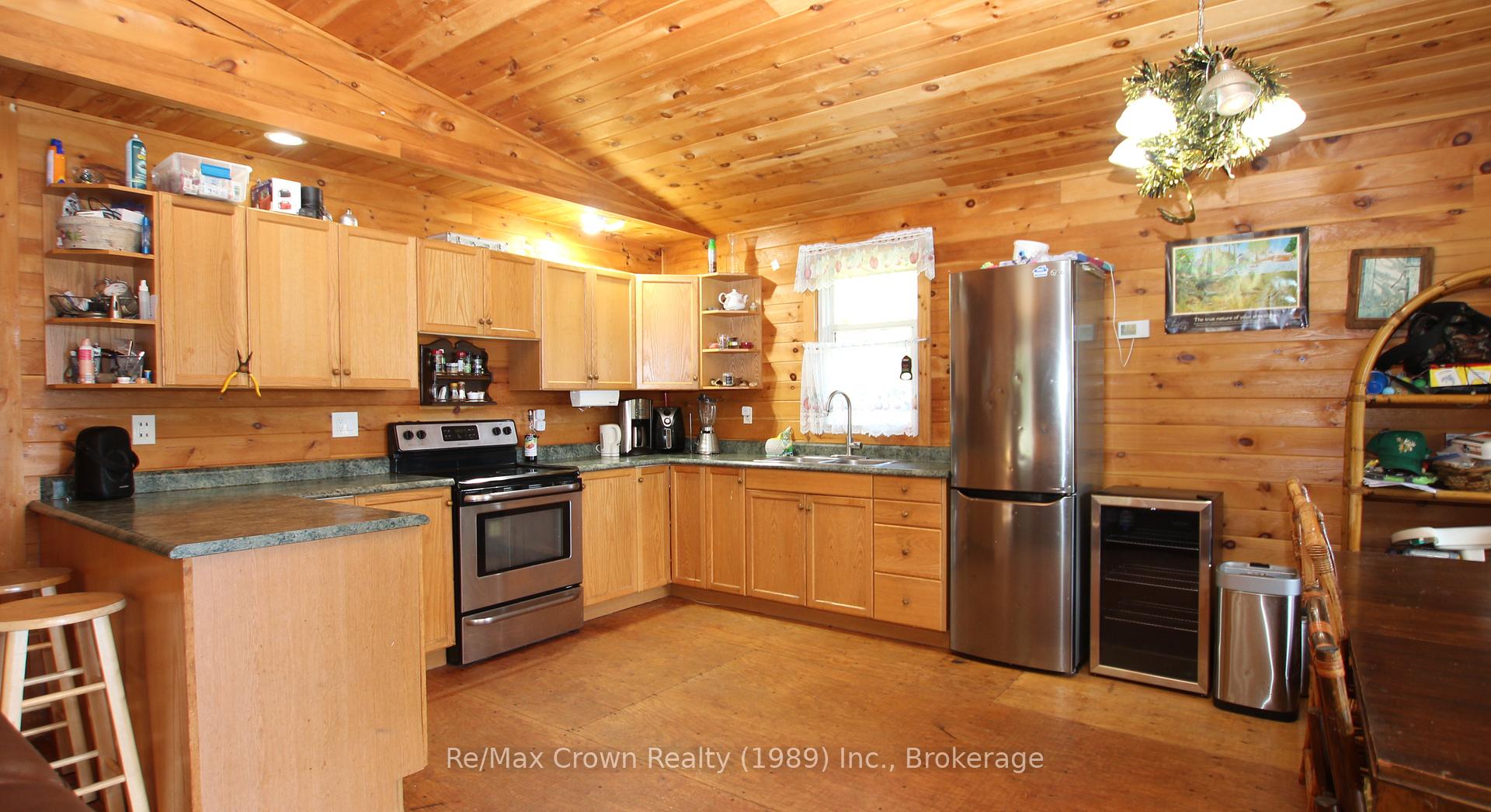 Photo 11 of 607 Limberlost Point Road, Parry Sound Remote Area, Restoule — HOMEH