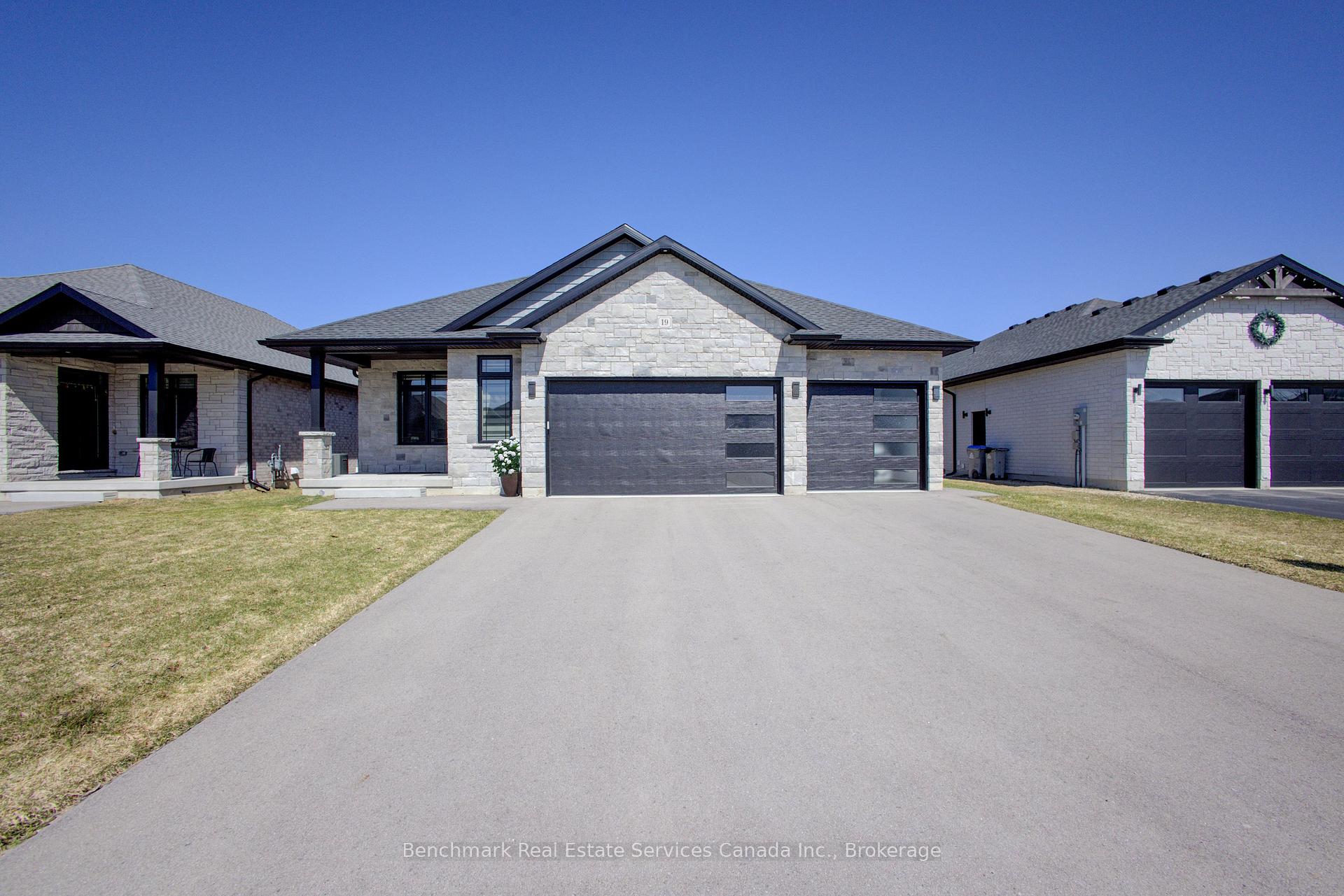 Photo 1 of 19 Winchester Crescent, North Perth, Listowel — HOMEH