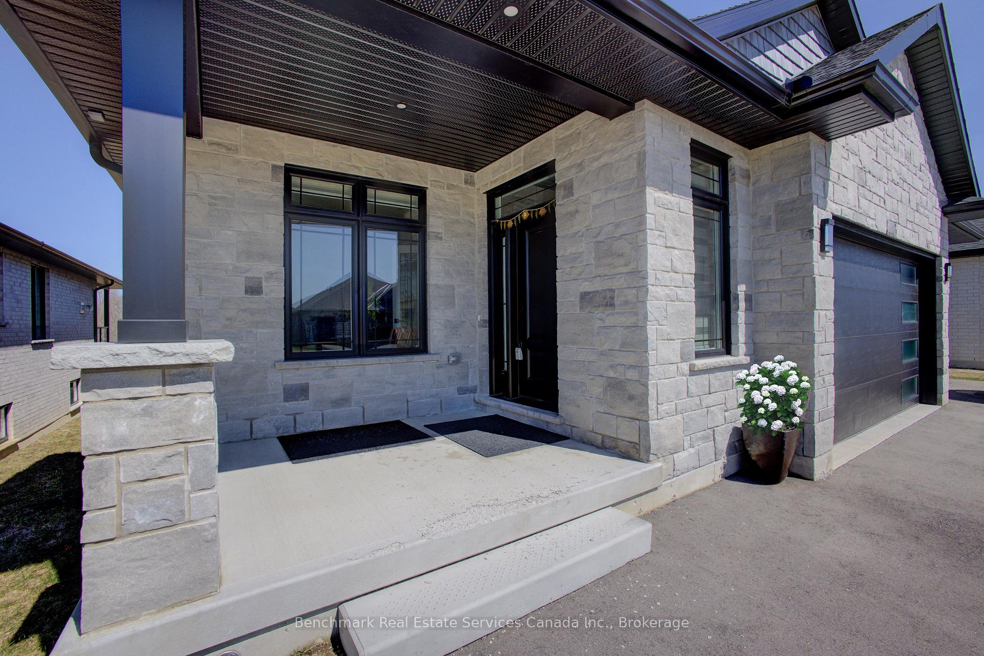Photo 4 of 19 Winchester Crescent, North Perth, Listowel — HOMEH
