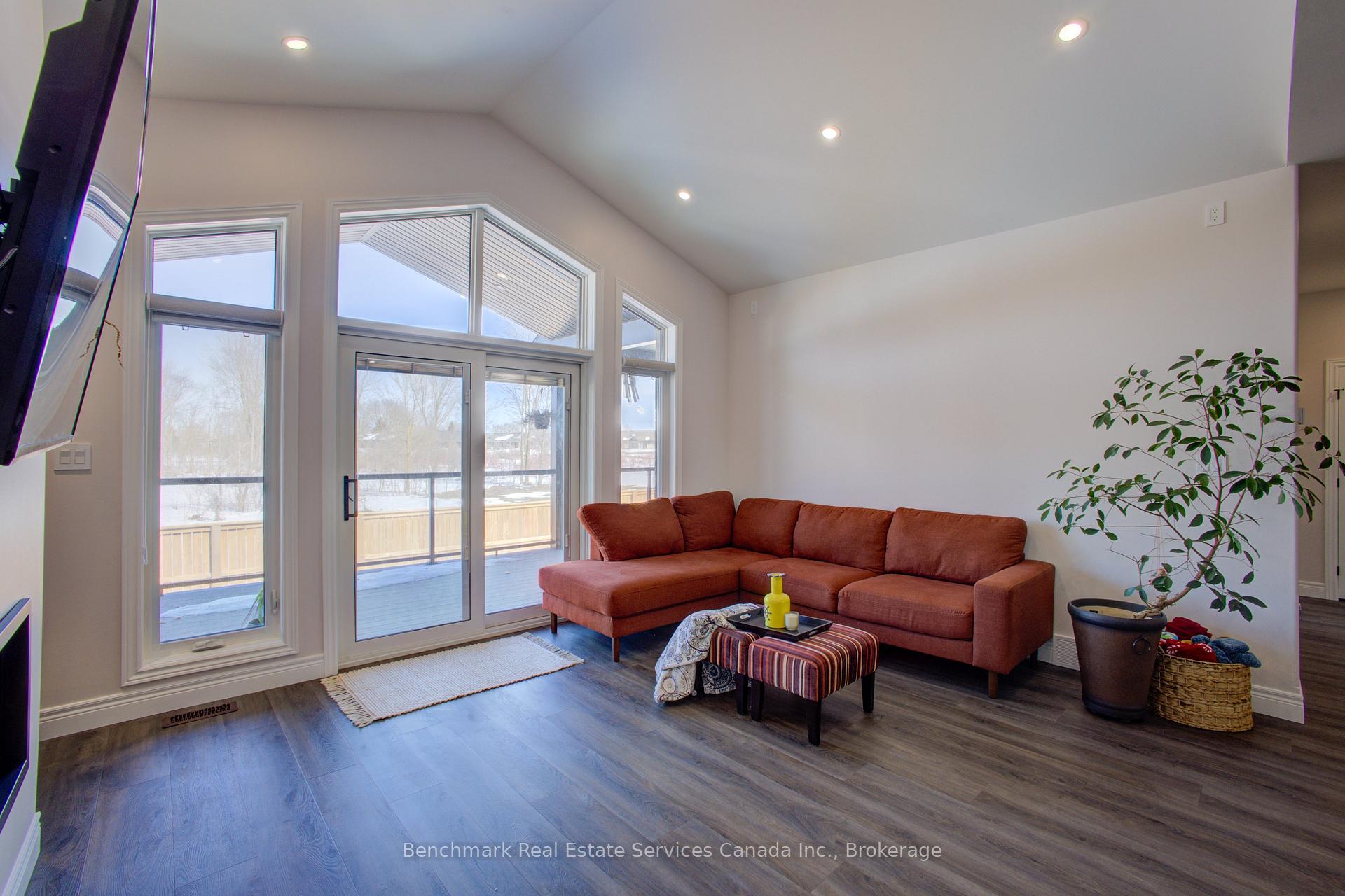 Photo 16 of 19 Winchester Crescent, North Perth, Listowel — HOMEH