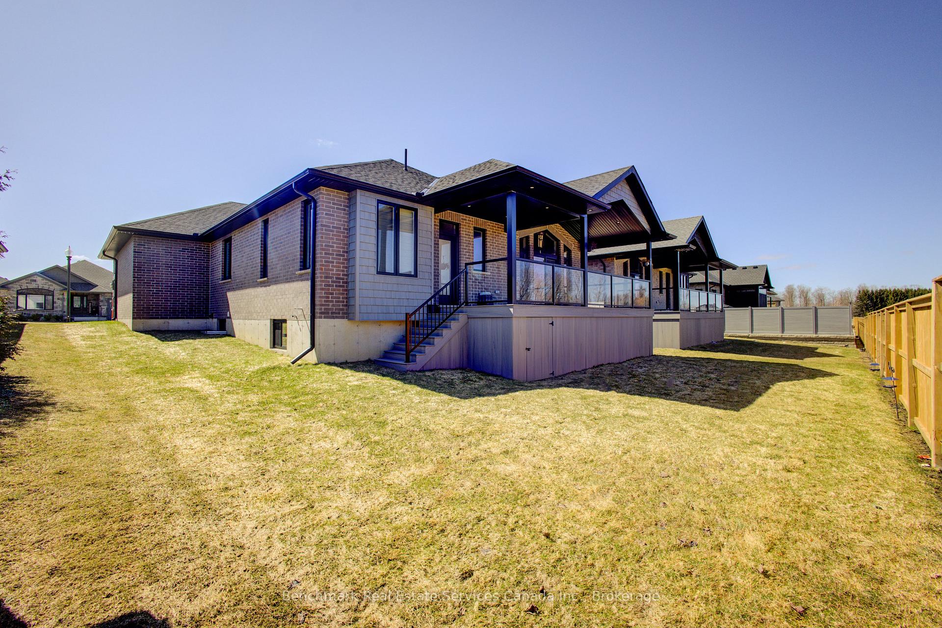 Photo 39 of 19 Winchester Crescent, North Perth, Listowel — HOMEH