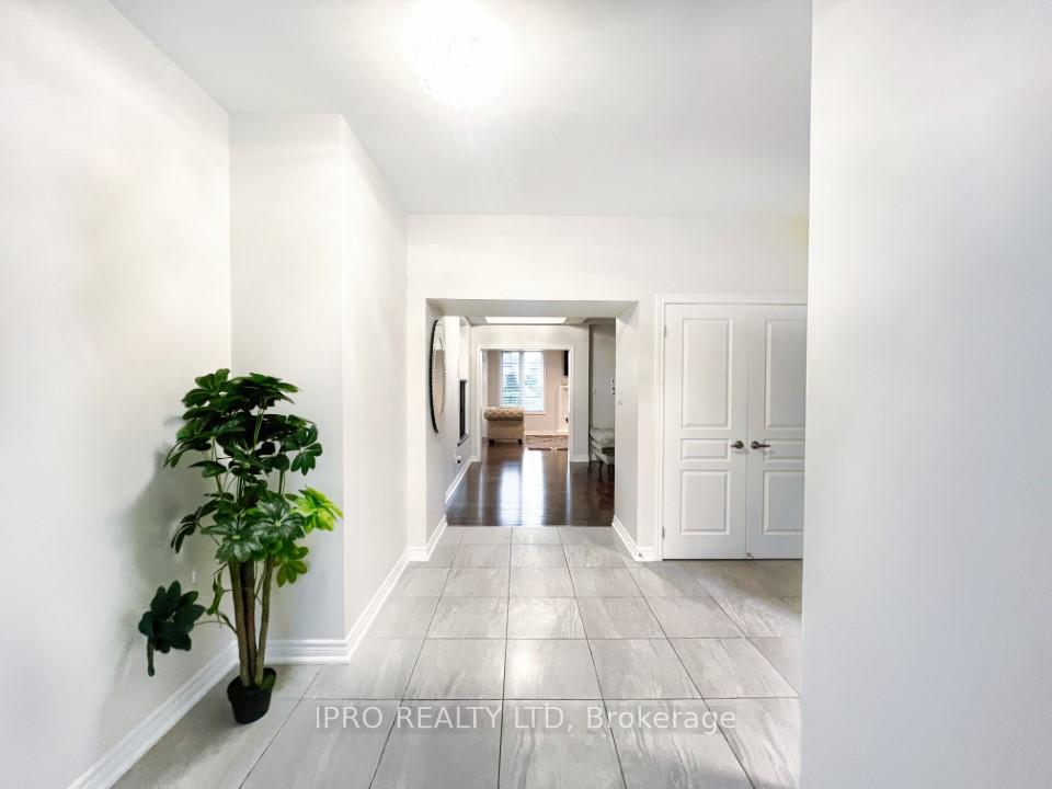 Photo 5 of 20 Roy Road, New Tecumseth, Tottenham — HOMEH