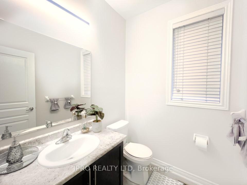 Photo 8 of 20 Roy Road, New Tecumseth, Tottenham — HOMEH