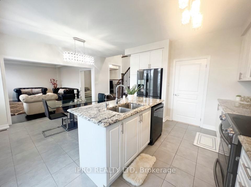 Photo 15 of 20 Roy Road, New Tecumseth, Tottenham — HOMEH