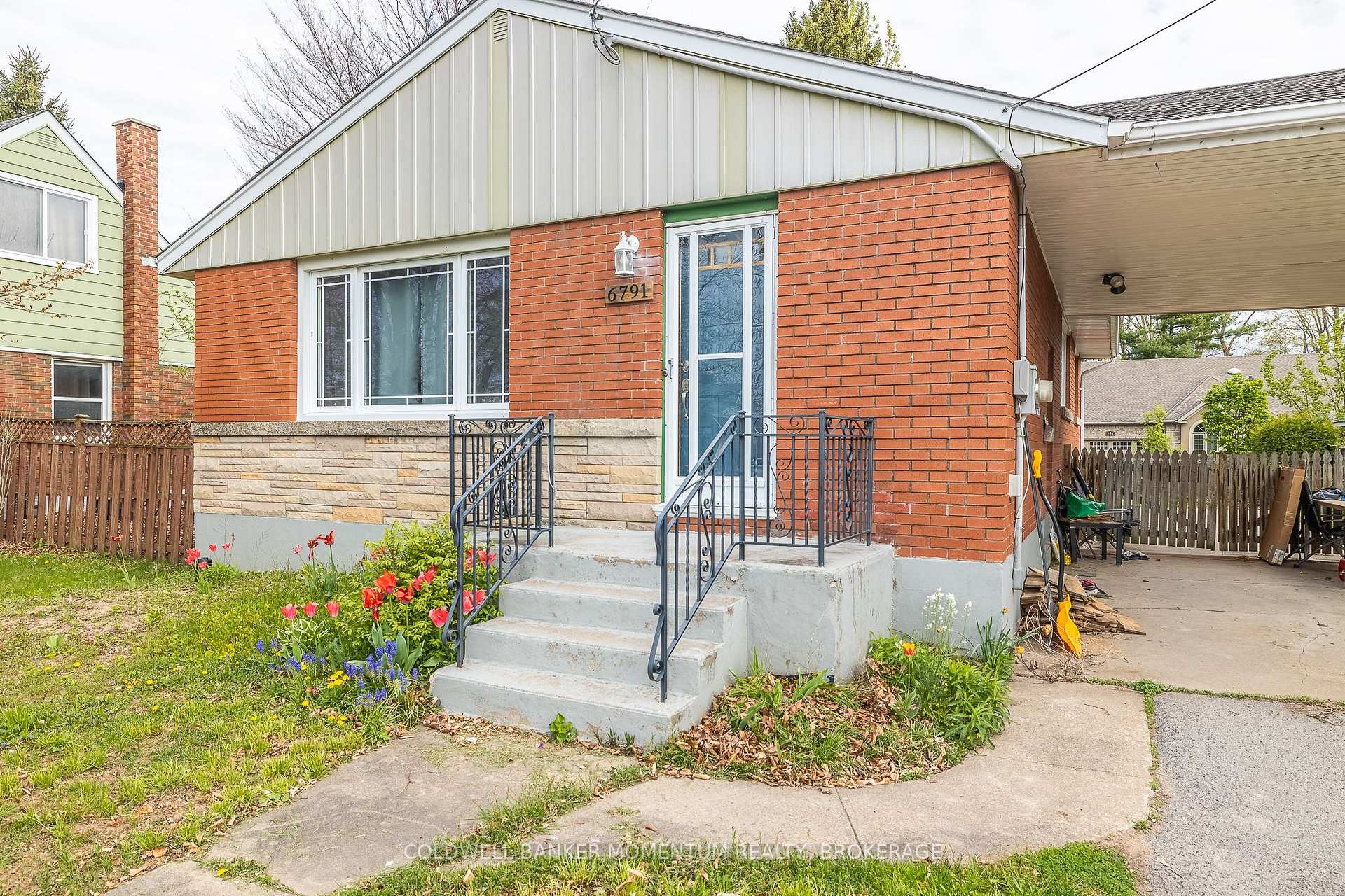 Photo 6 of 6791 O'Neil Street, Niagara Falls, Stamford — HOMEH