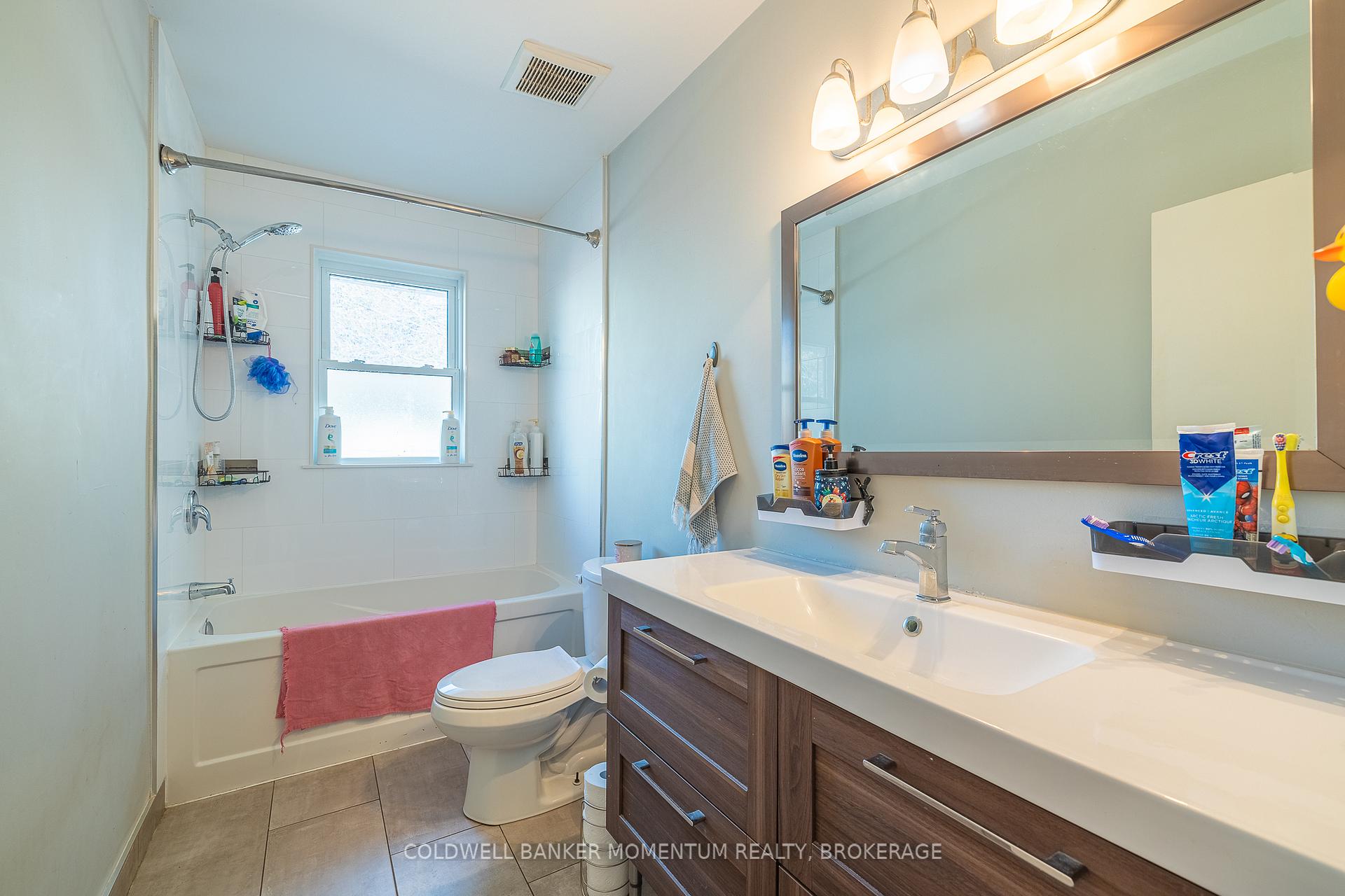 Photo 14 of 6791 O'Neil Street, Niagara Falls, Stamford — HOMEH