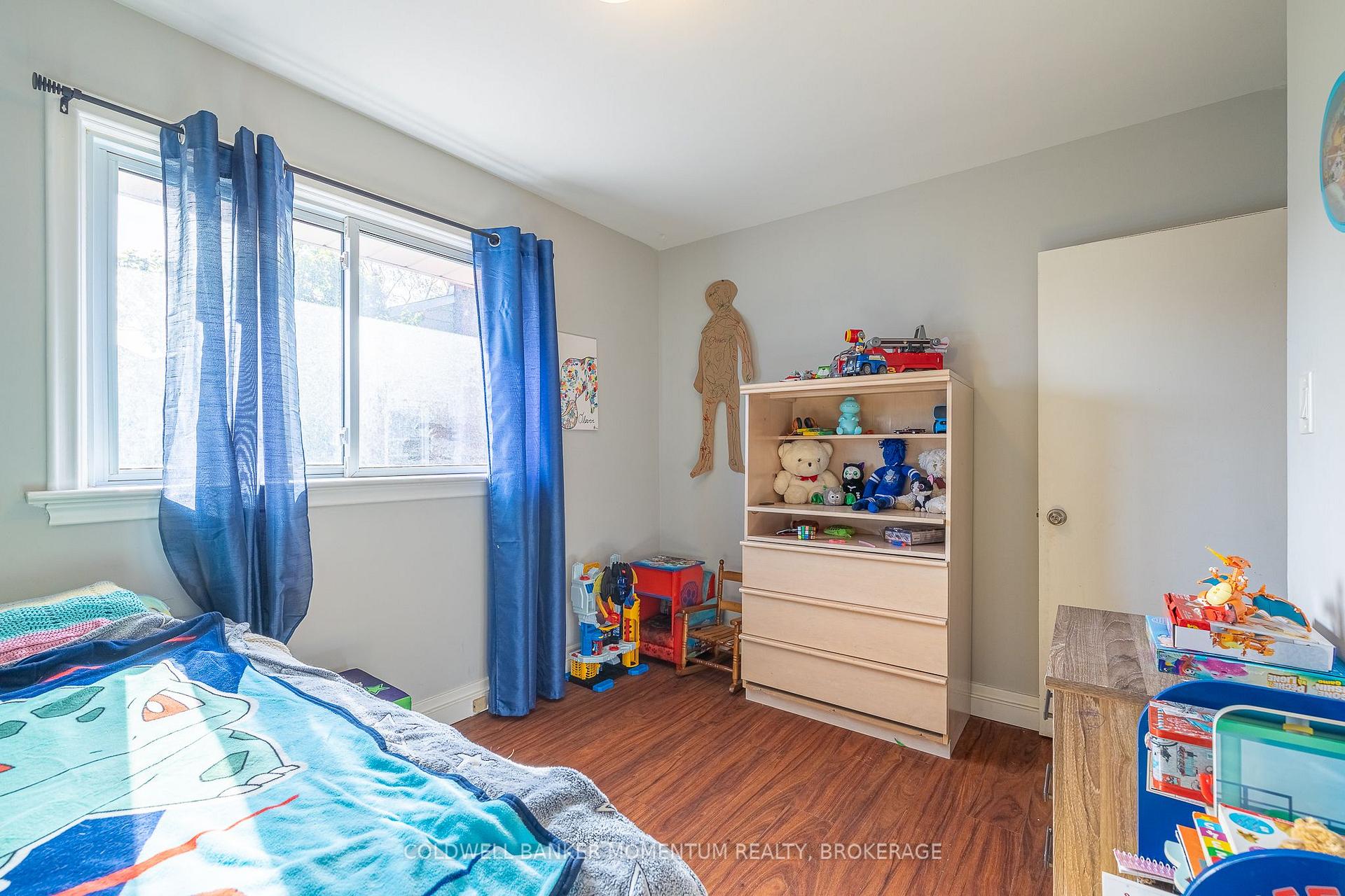 Photo 18 of 6791 O'Neil Street, Niagara Falls, Stamford — HOMEH