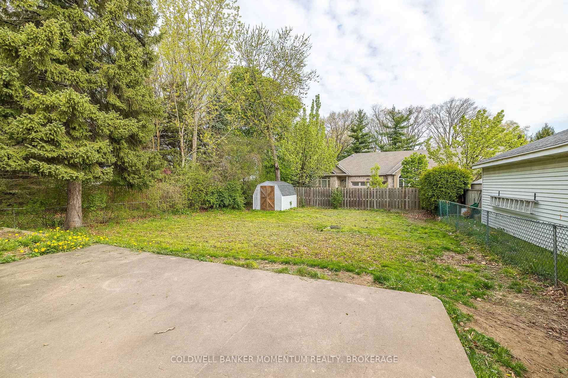Photo 32 of 6791 O'Neil Street, Niagara Falls, Stamford — HOMEH