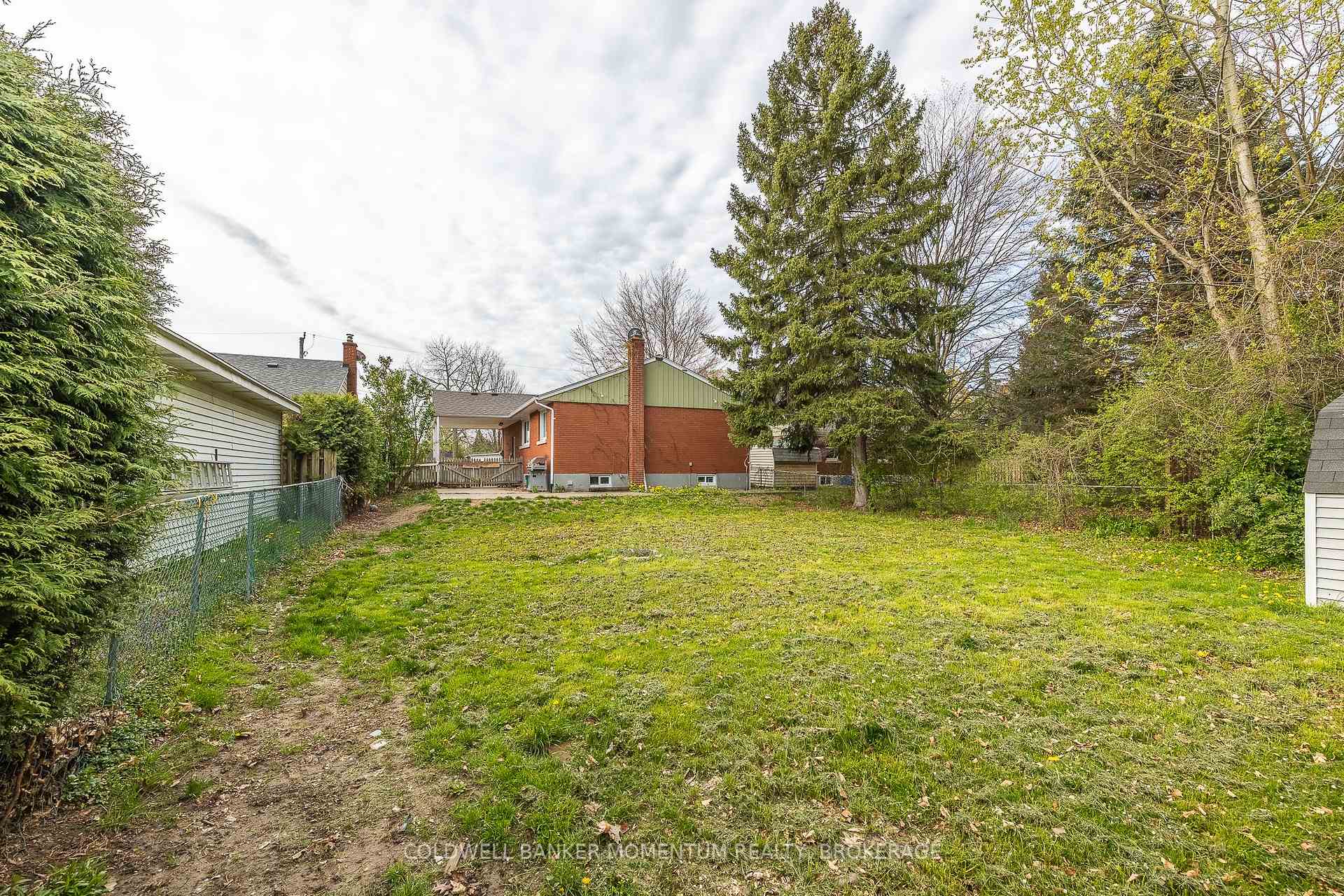 Photo 33 of 6791 O'Neil Street, Niagara Falls, Stamford — HOMEH