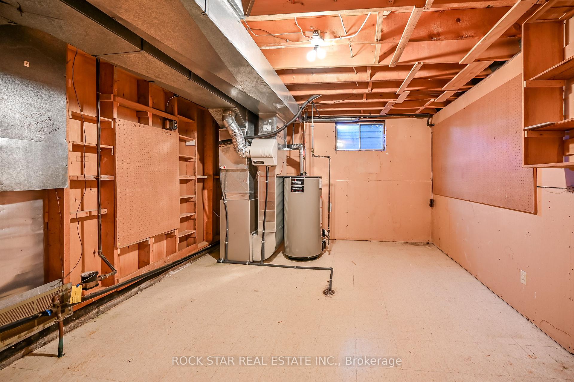 Photo 43 of 321 Creelman Road, Mississauga, Cooksville — HOMEH