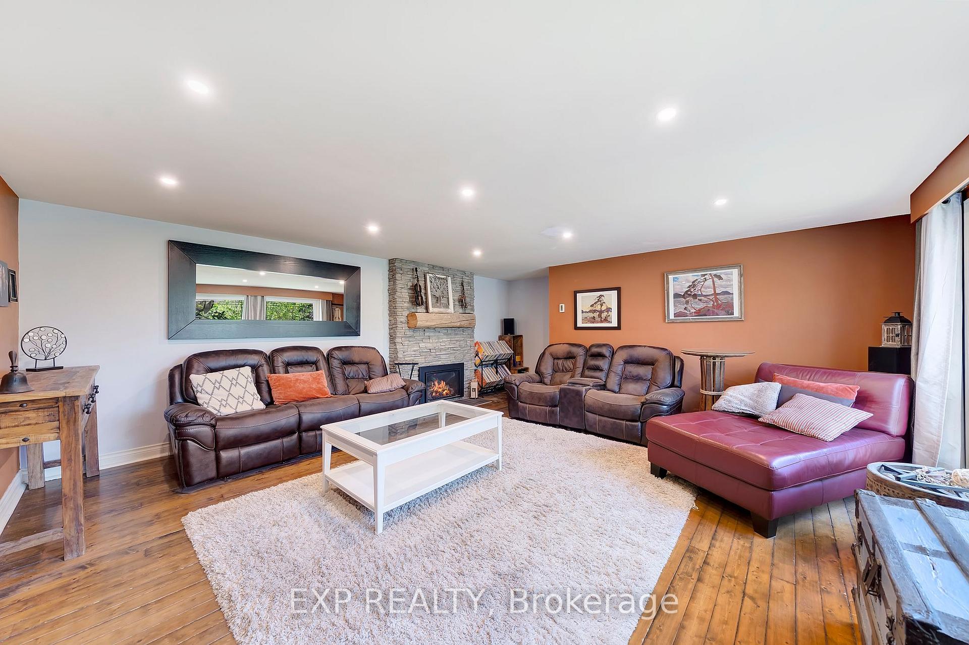 Photo 16 of 38 Roland Road, Pelham, North Pelham — HOMEH