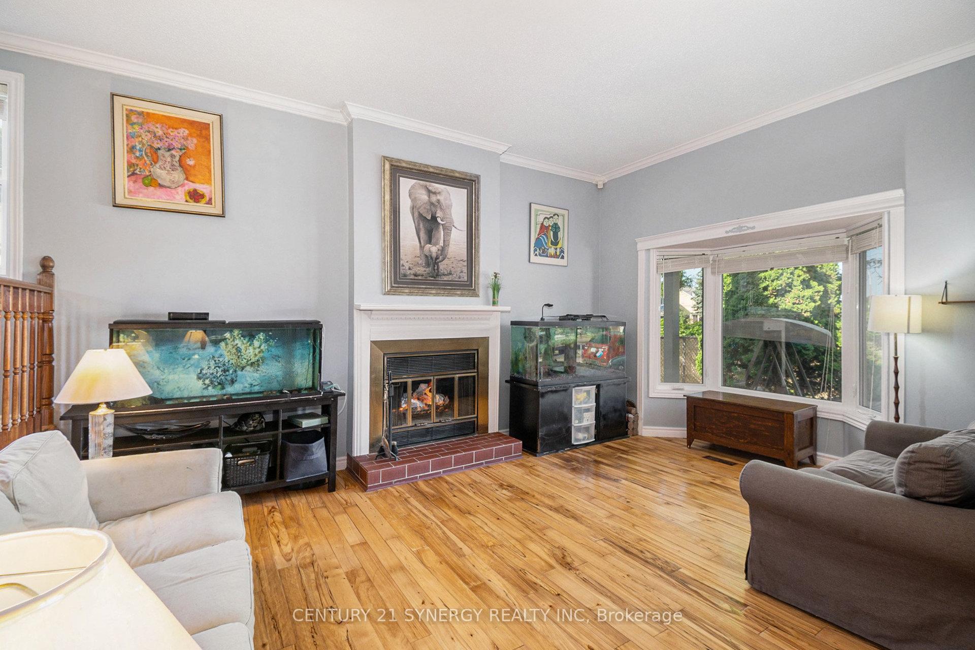 Photo 4 of 6453 Viseneau Drive, Ottawa, Chateauneuf — HOMEH