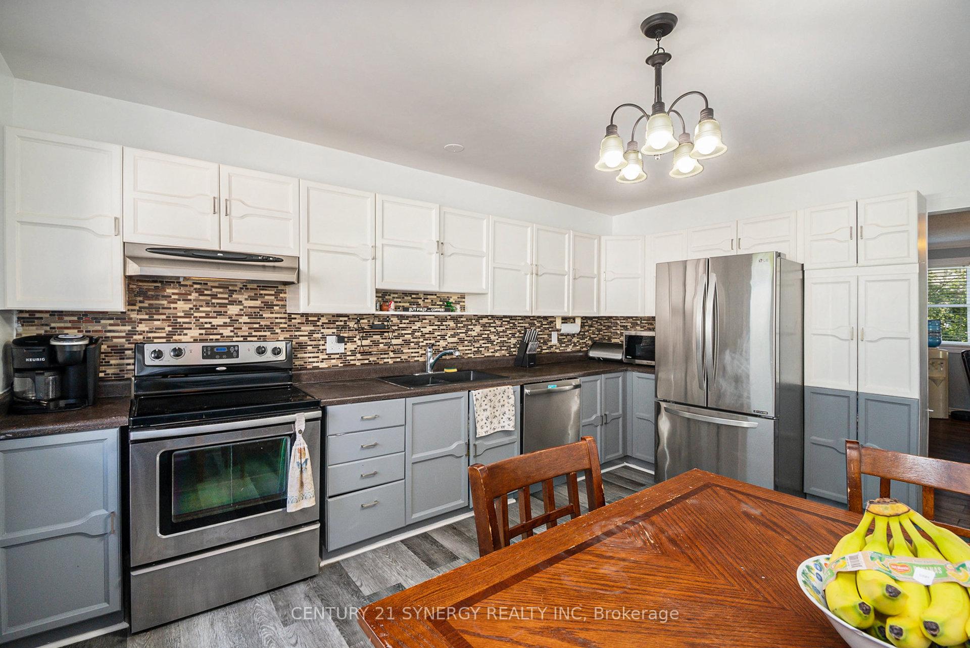 Photo 8 of 6453 Viseneau Drive, Ottawa, Chateauneuf — HOMEH