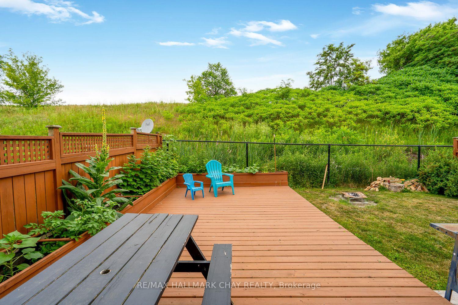 Photo 20 of 38 Steele Street, New Tecumseth, Alliston — HOMEH