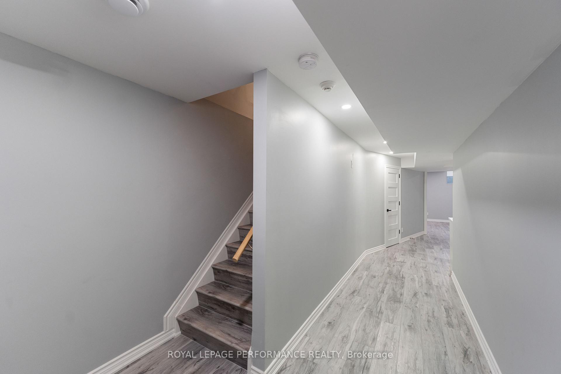 Photo 6 of Unit It's a Basement unit, 580 Sunlit Circle, Ottawa, Notting Hill/Summerside — HOMEH