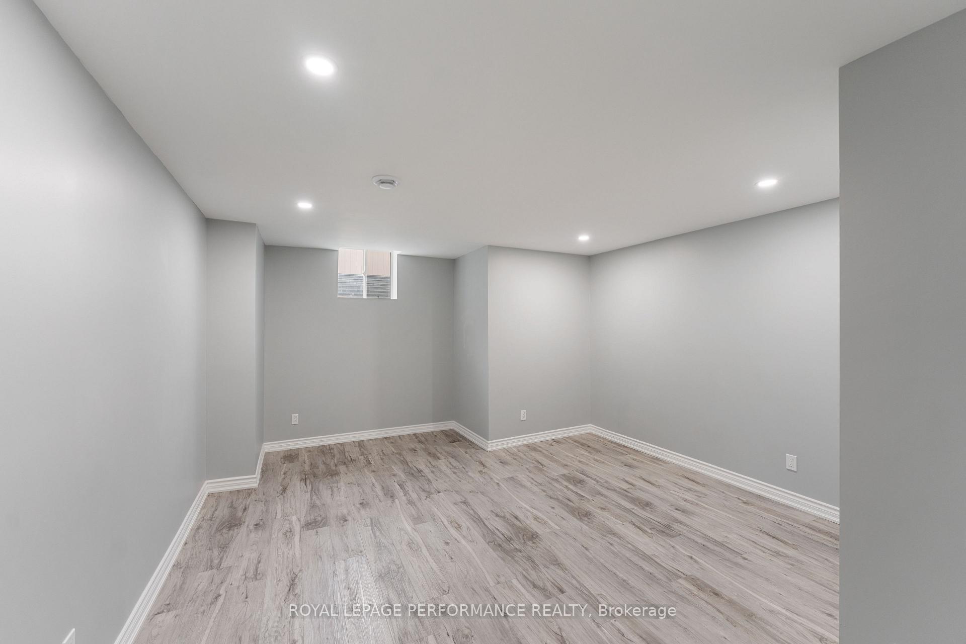 Photo 13 of Unit It's a Basement unit, 580 Sunlit Circle, Ottawa, Notting Hill/Summerside — HOMEH