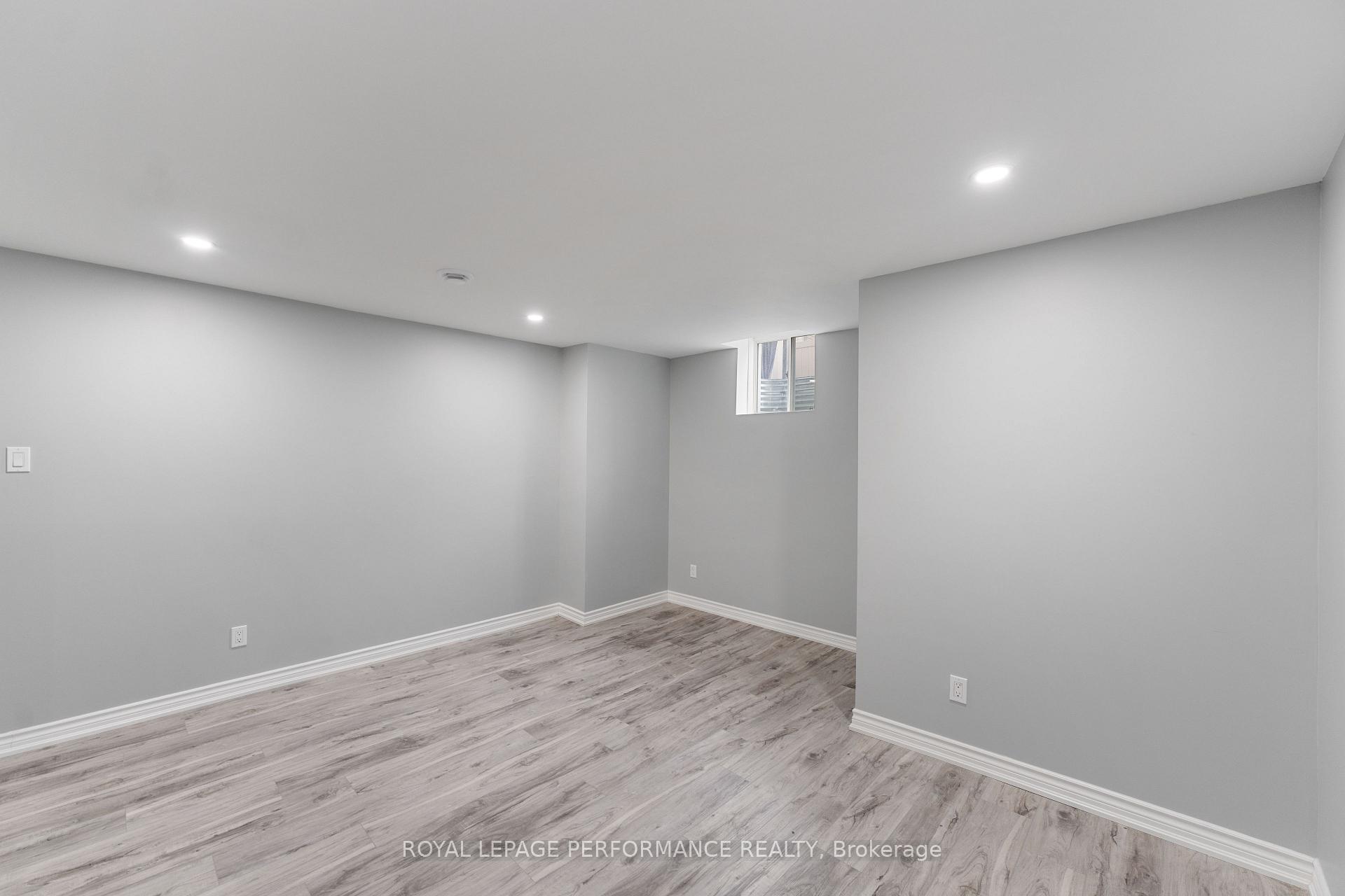 Photo 16 of Unit It's a Basement unit, 580 Sunlit Circle, Ottawa, Notting Hill/Summerside — HOMEH
