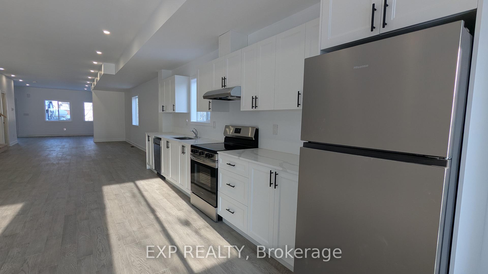 Photo 3 of Unit B, 259 Barrie Road, Orillia — HOMEH