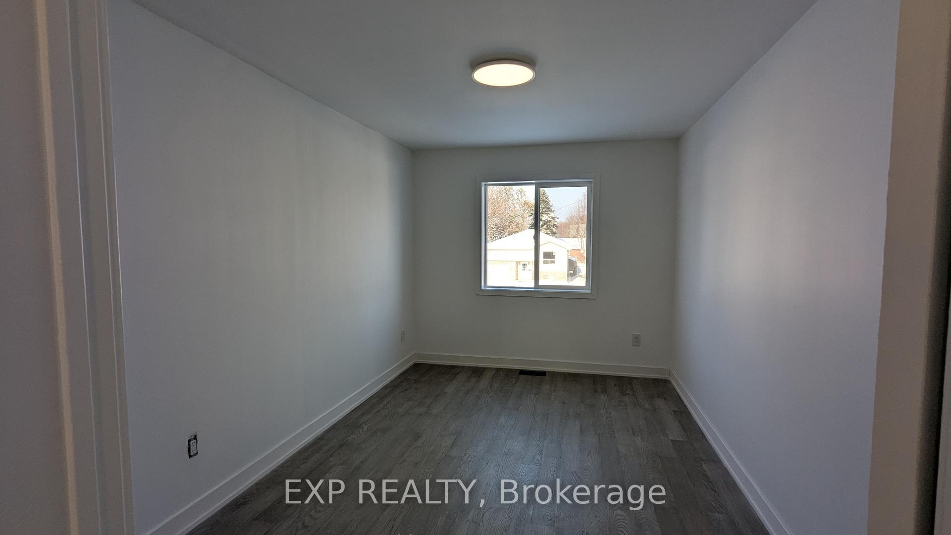 Photo 13 of Unit B, 259 Barrie Road, Orillia — HOMEH