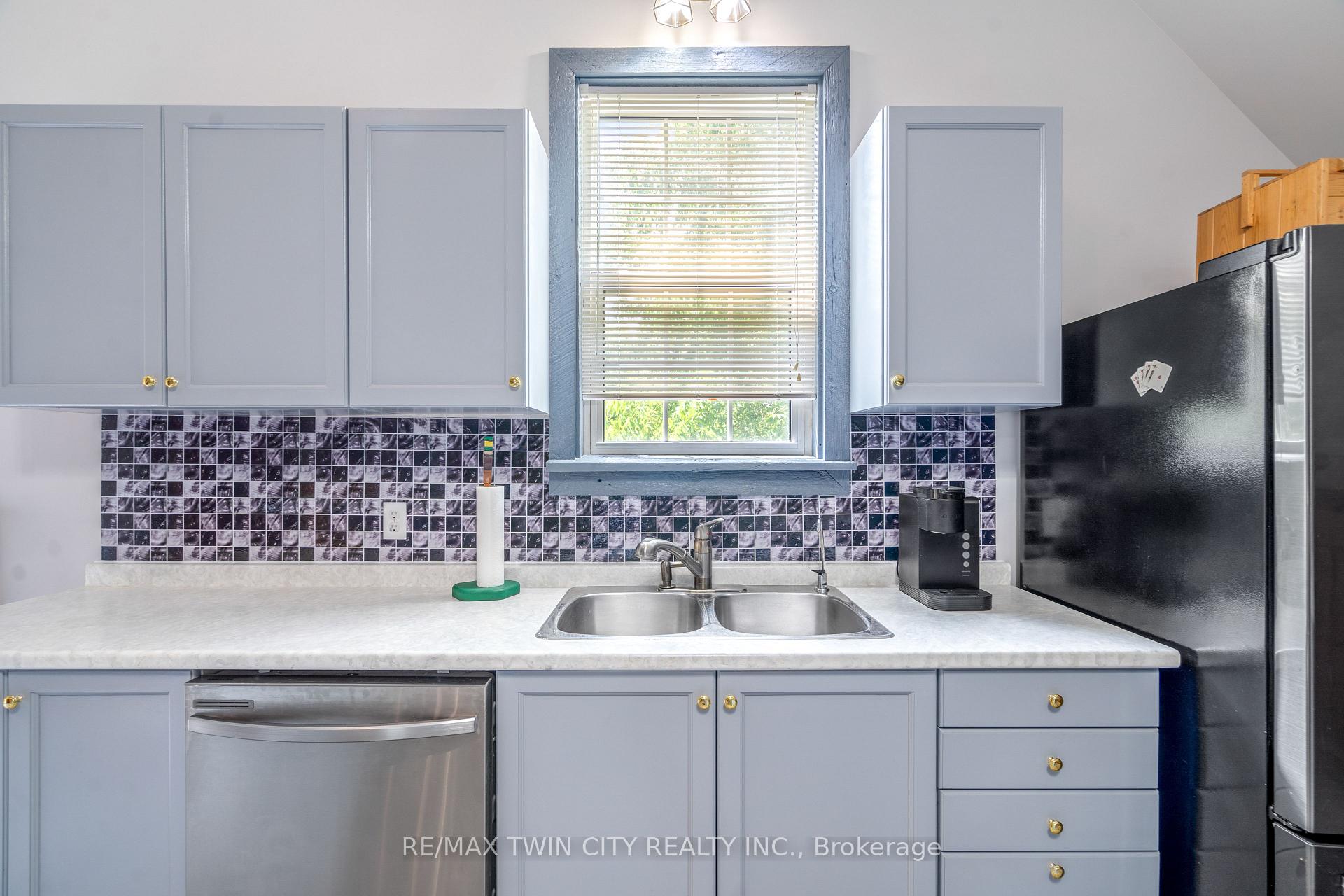 Photo 11 of 141 Queen Street, Norfolk, Rural Charlotteville — HOMEH