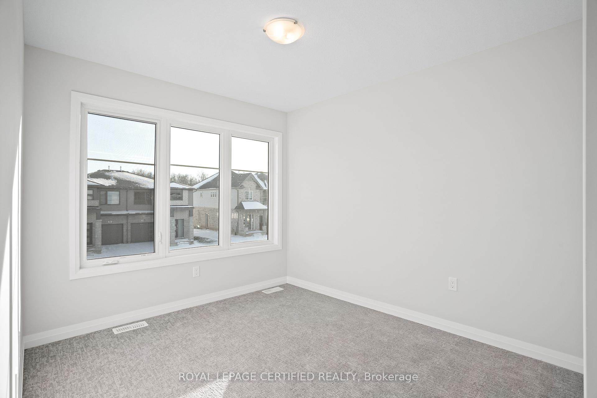 Photo 17 of 93 Acacia Road, Pelham, Fonthill — HOMEH
