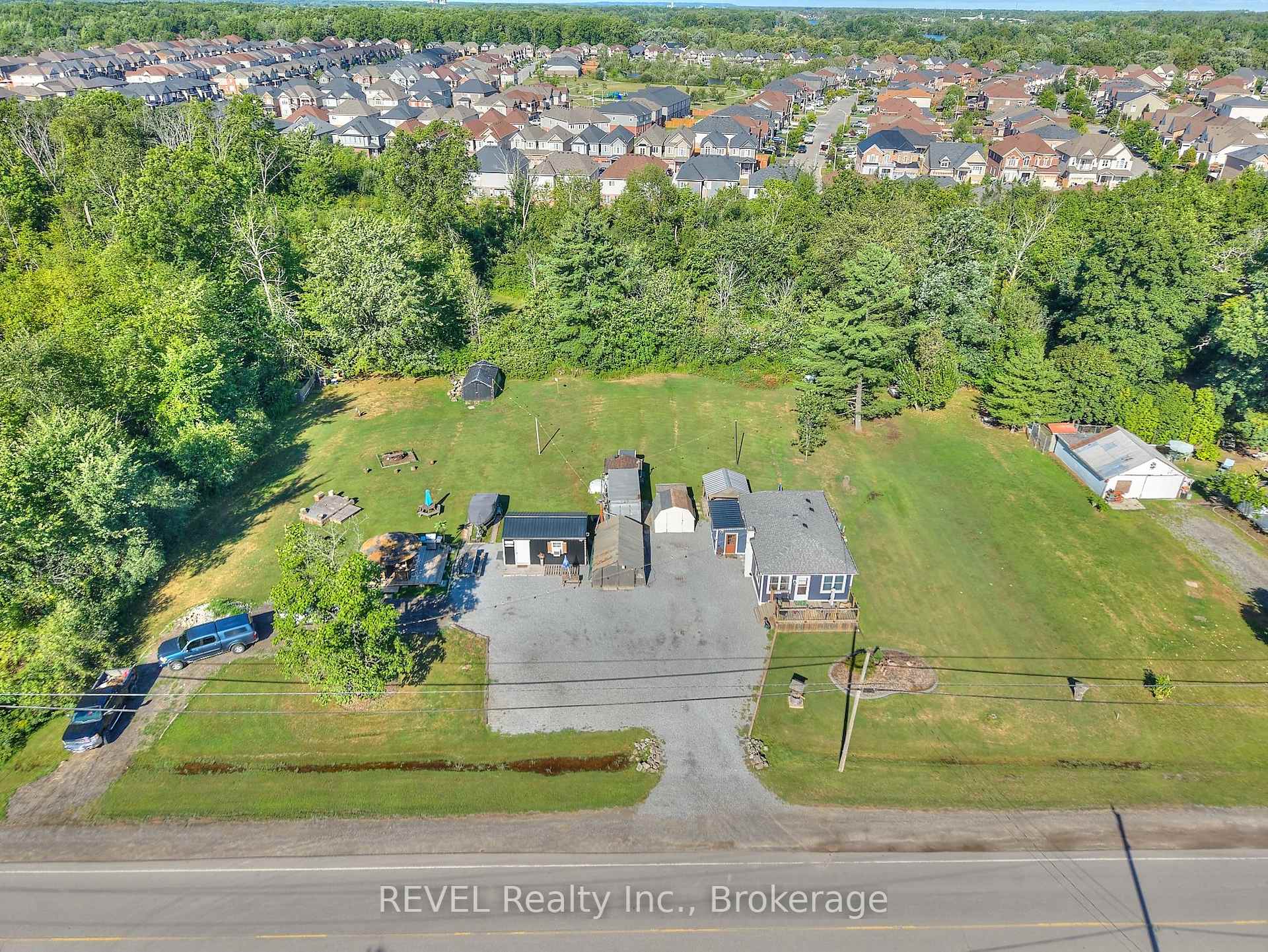 Photo 28 of 9197 Sodom Road, Niagara Falls, Lyons Creek — HOMEH
