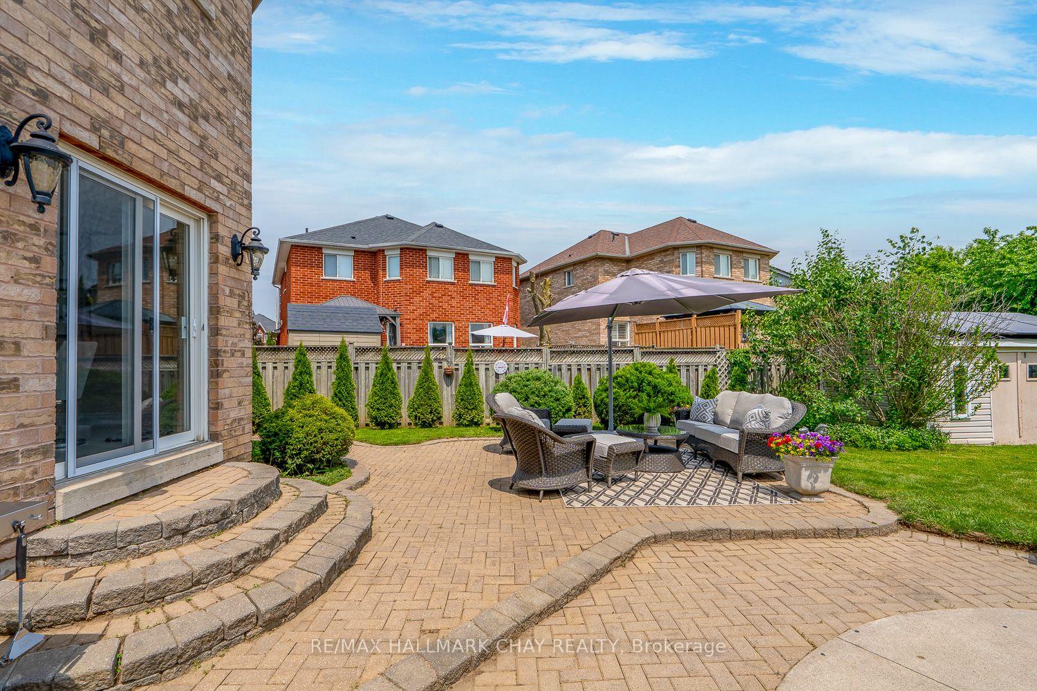 Photo 8 of 295 Tupper Boulevard, New Tecumseth, Alliston — HOMEH