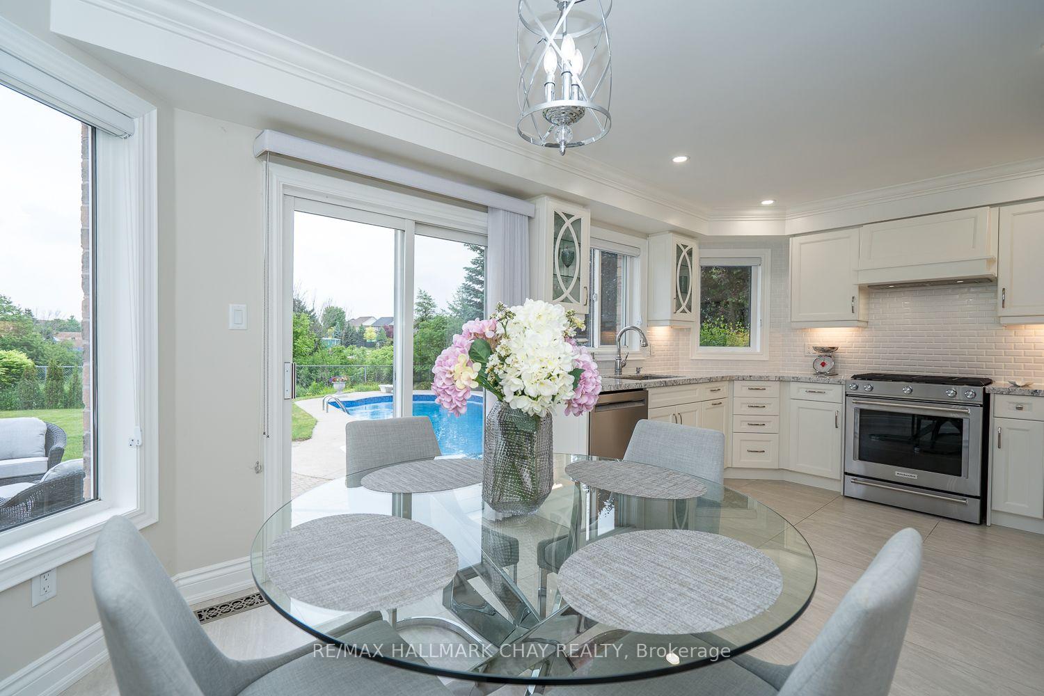Photo 18 of 295 Tupper Boulevard, New Tecumseth, Alliston — HOMEH