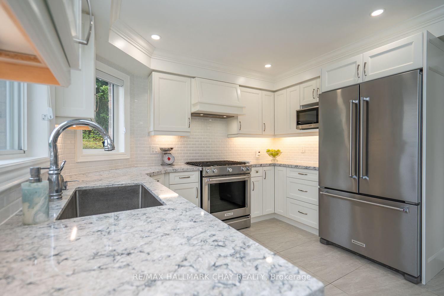 Photo 20 of 295 Tupper Boulevard, New Tecumseth, Alliston — HOMEH
