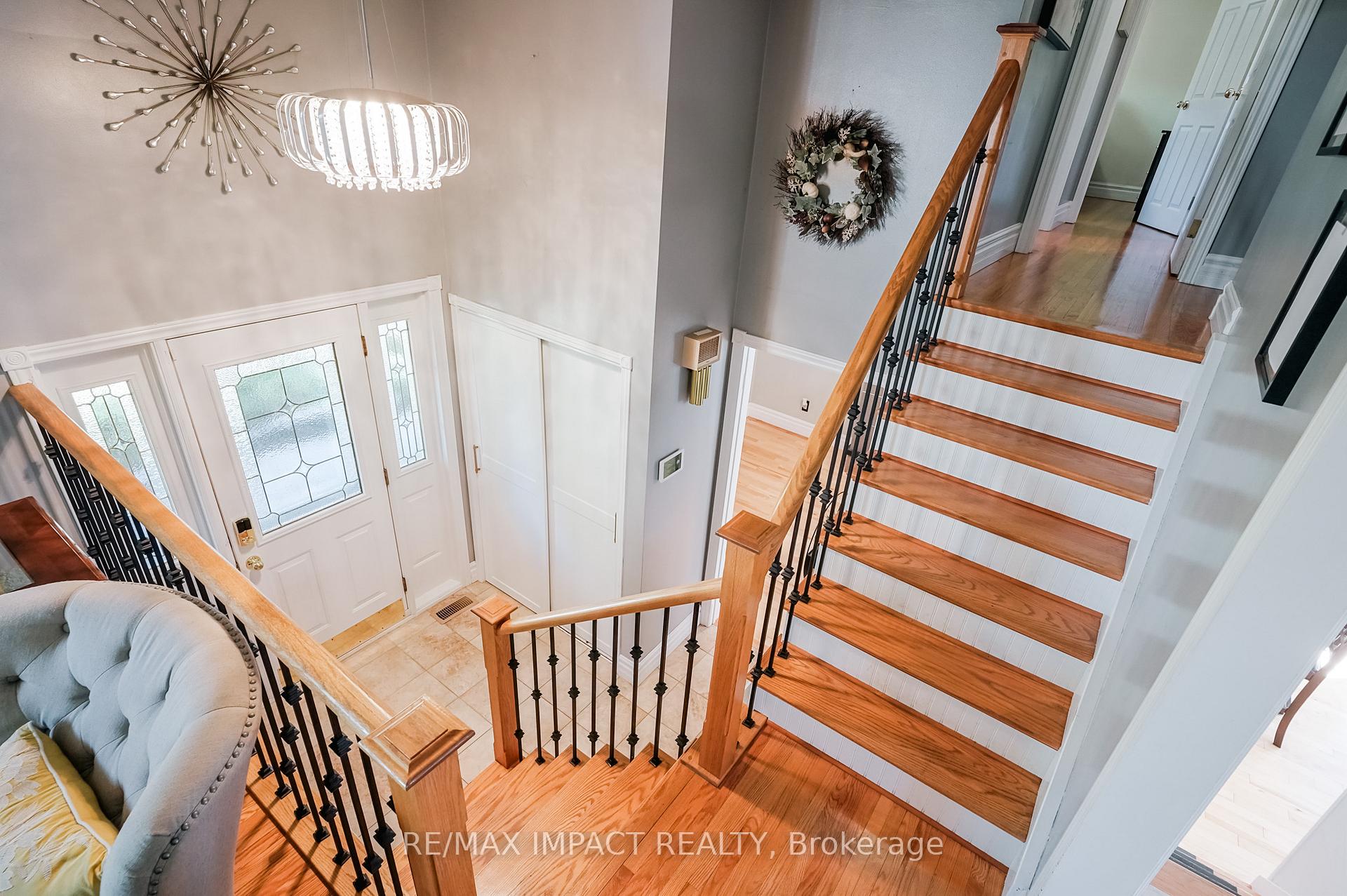 Photo 4 of 415 Jane Avenue, Oshawa, Northglen — HOMEH