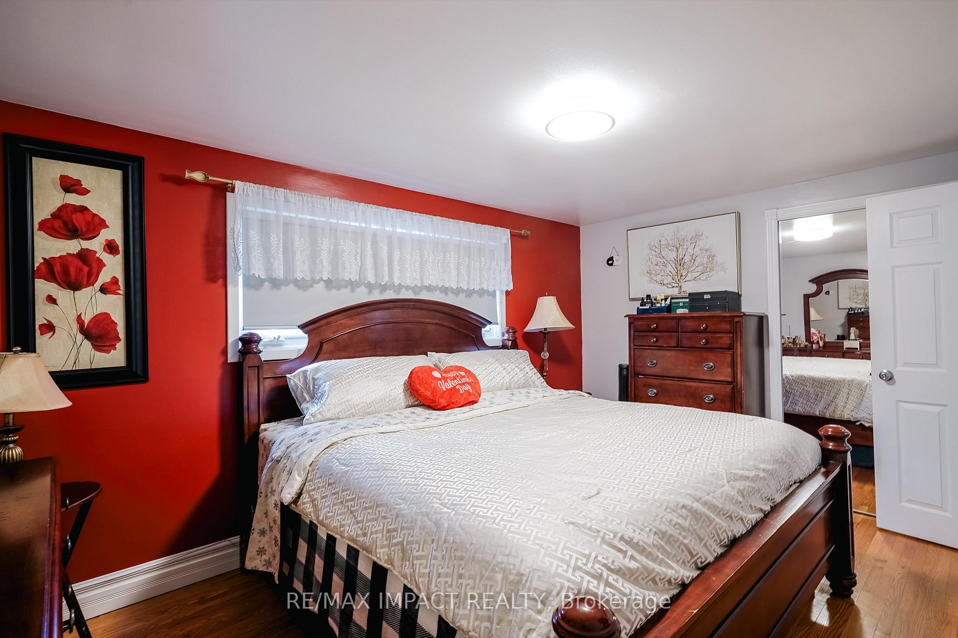 Photo 17 of 415 Jane Avenue, Oshawa, Northglen — HOMEH