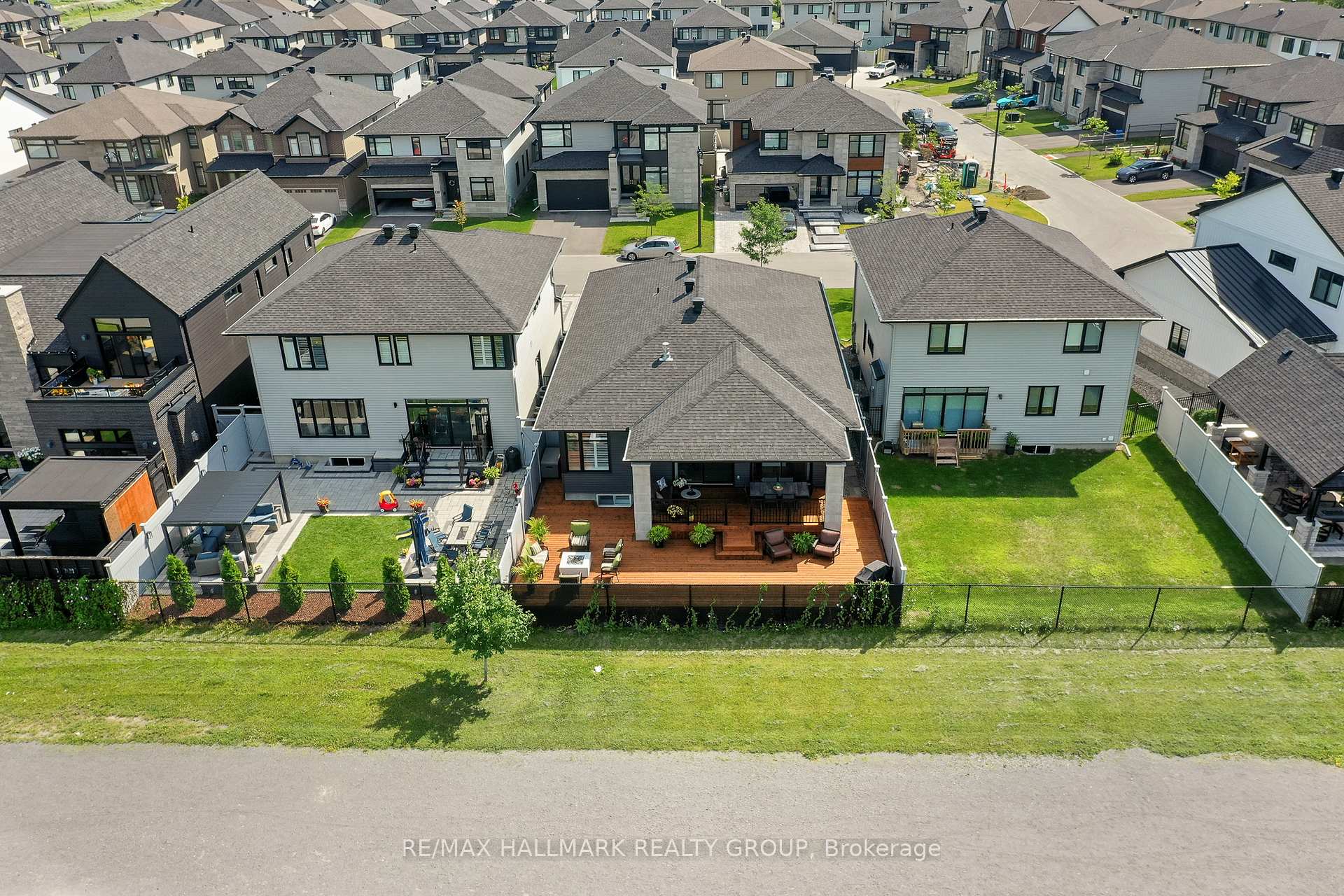 Photo 32 of 614 Gendarme Circle, Ottawa, Mer Bleue/Bradley Estates/Anderson Park — HOMEH