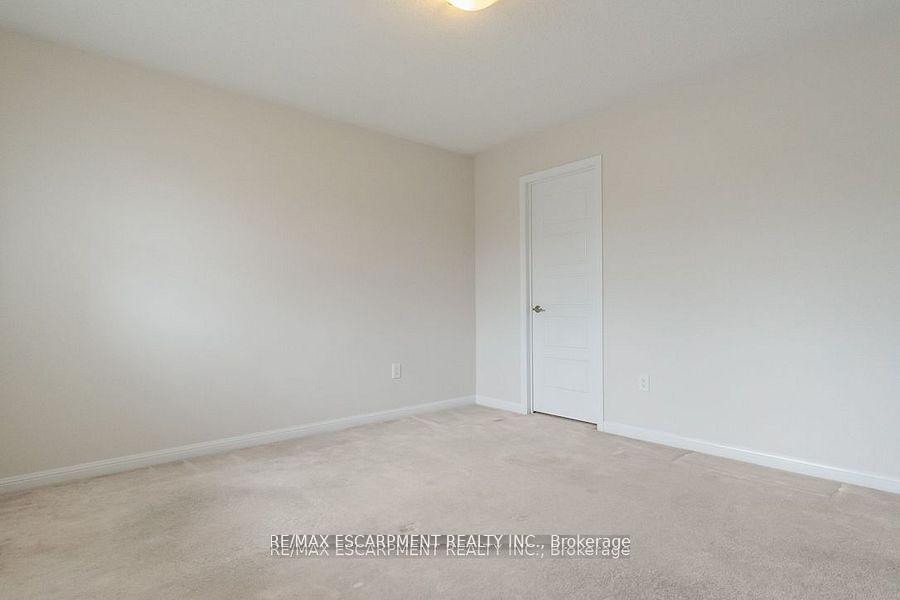 Photo 27 of 255 Monaghan Crescent E, Milton, Willmott — HOMEH