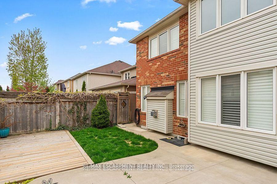 Photo 37 of 255 Monaghan Crescent E, Milton, Willmott — HOMEH