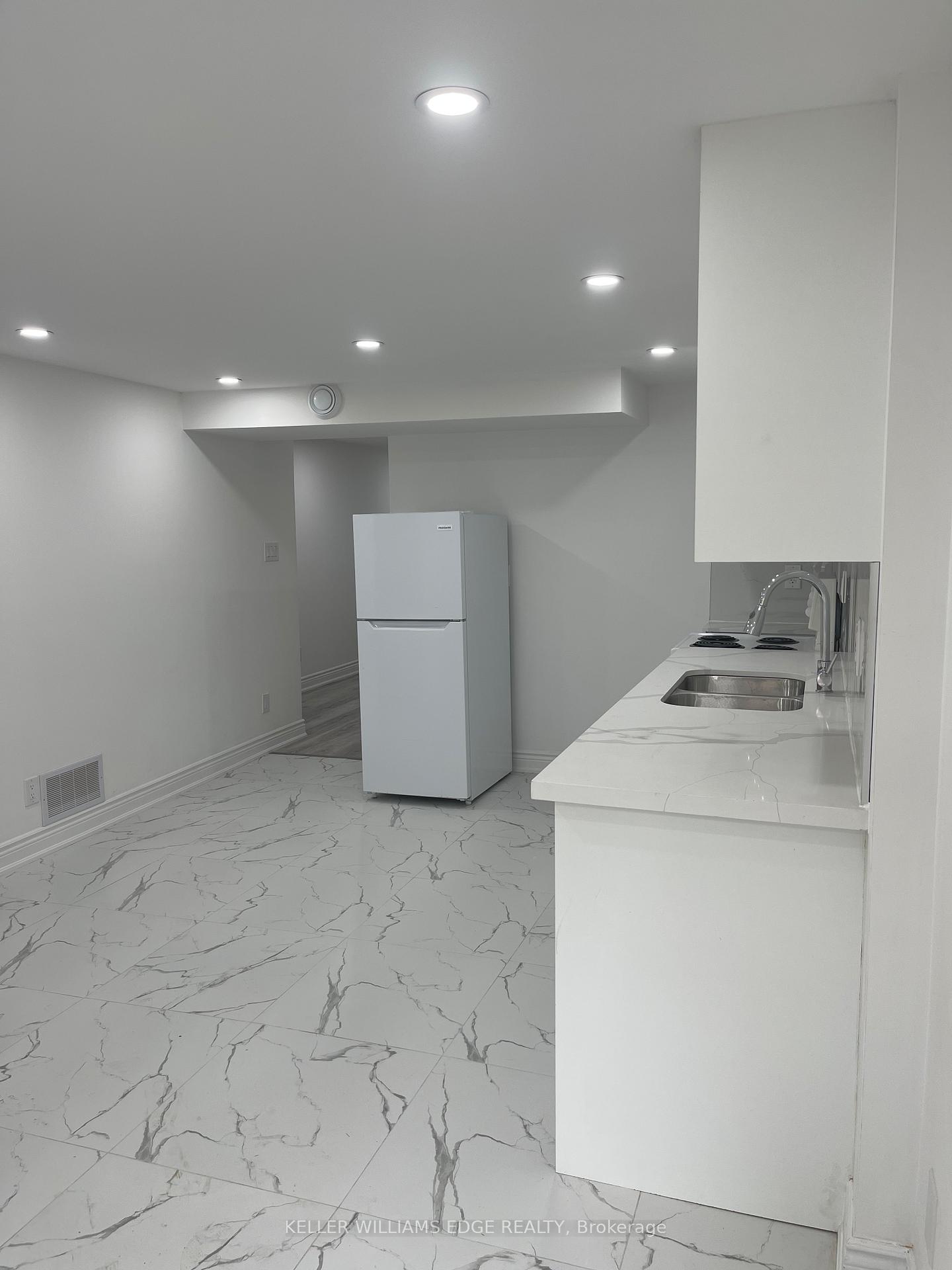 Photo 12 of Unit Basement, 3231 Cabano Crescent, Mississauga, Churchill Meadows — HOMEH