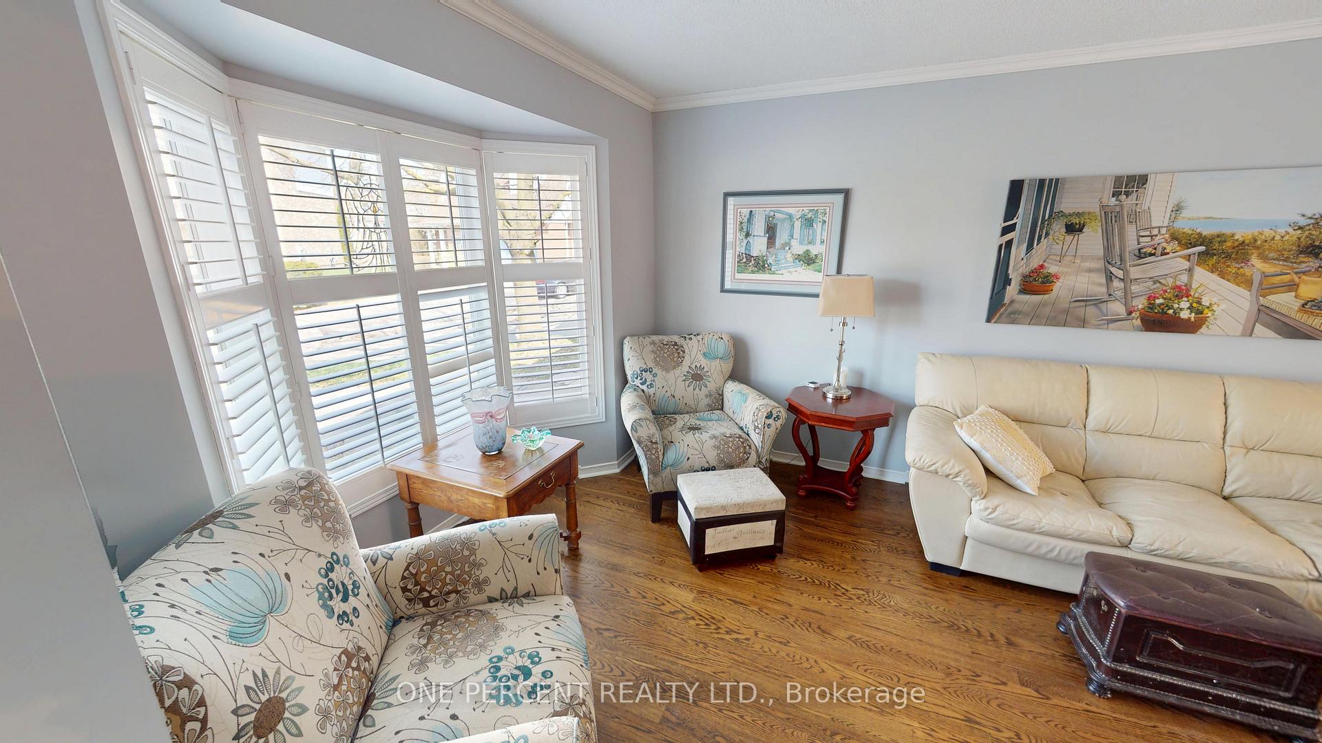 Photo 4 of 9 Hunters Court, Pelham, Fonthill — HOMEH