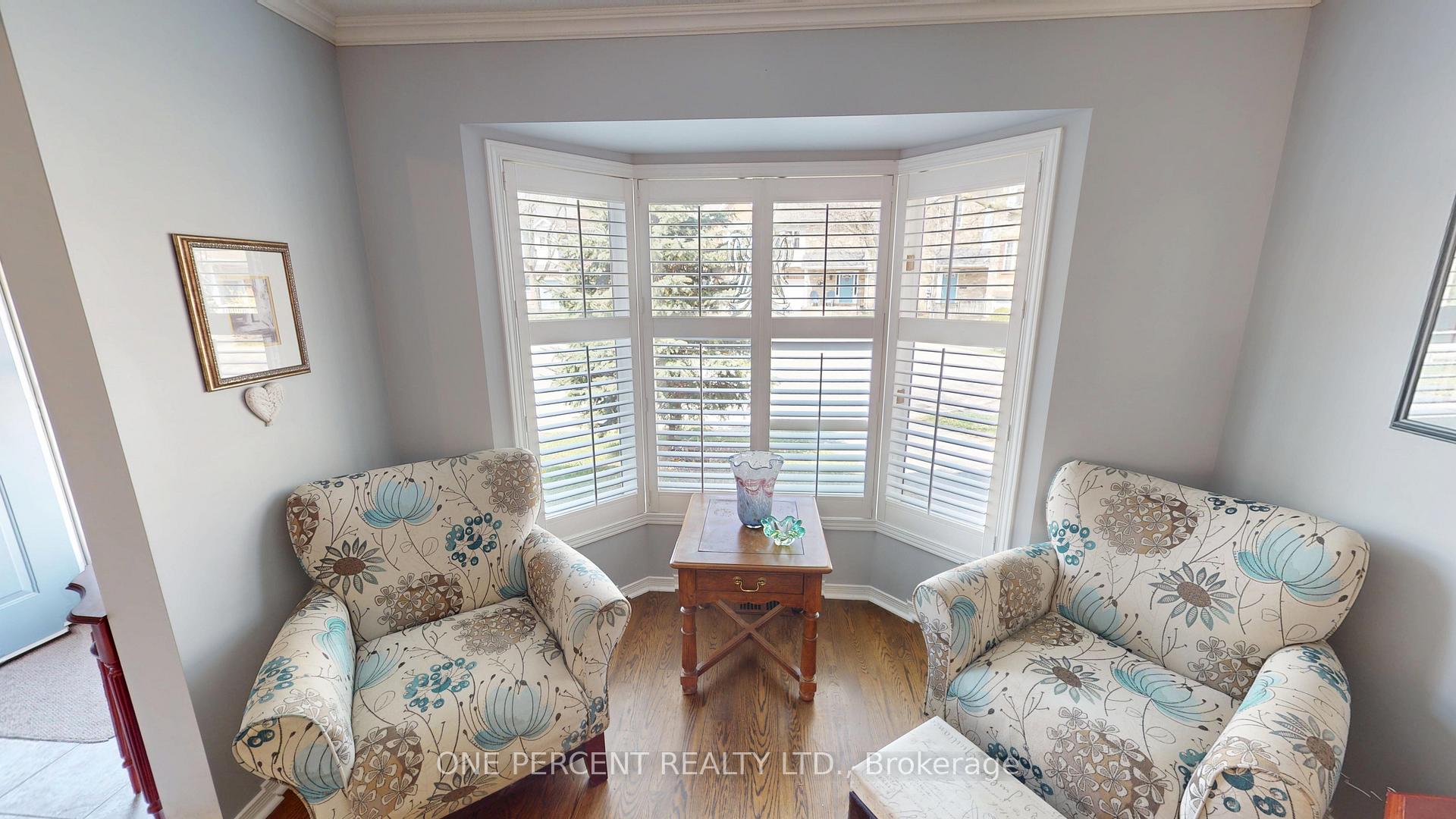 Photo 5 of 9 Hunters Court, Pelham, Fonthill — HOMEH