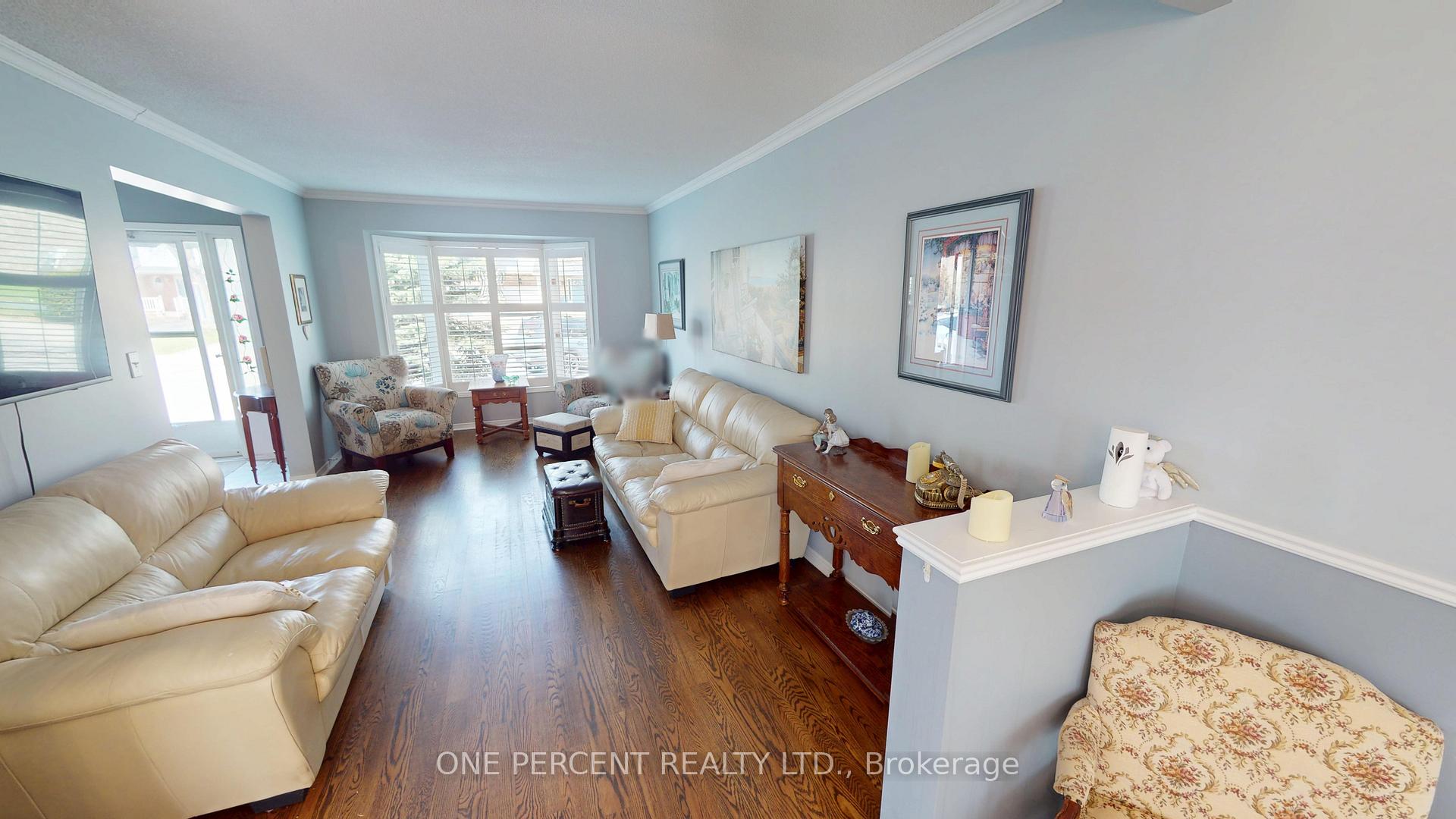 Photo 7 of 9 Hunters Court, Pelham, Fonthill — HOMEH