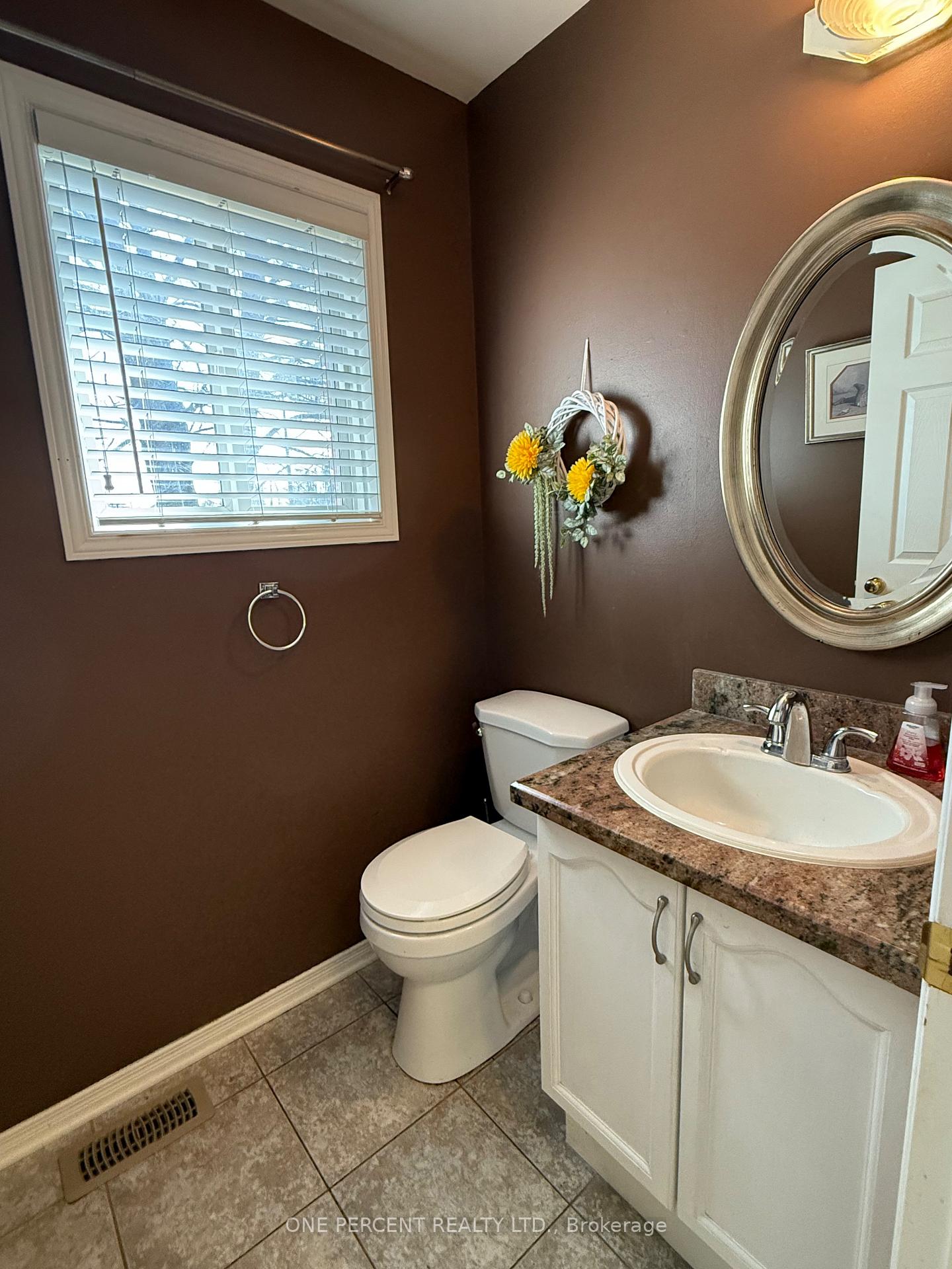 Photo 14 of 9 Hunters Court, Pelham, Fonthill — HOMEH