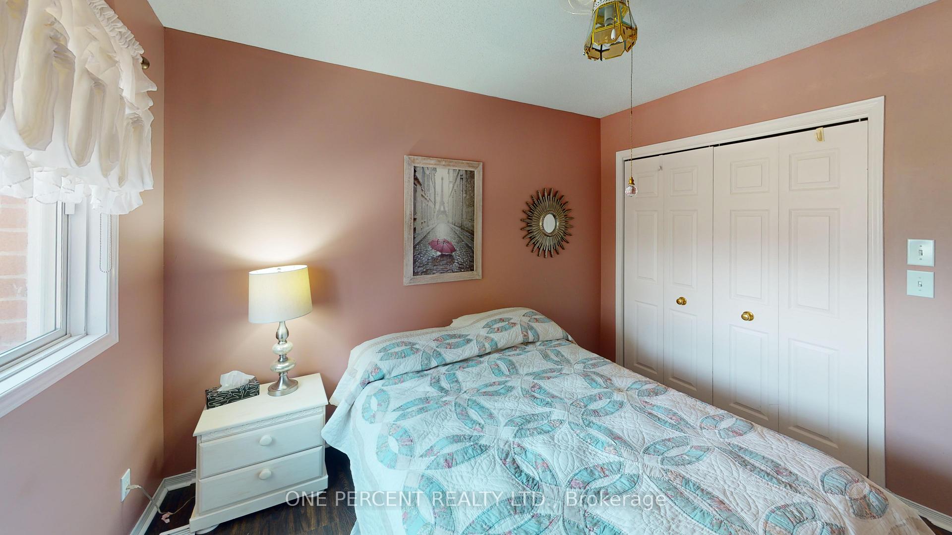 Photo 18 of 9 Hunters Court, Pelham, Fonthill — HOMEH